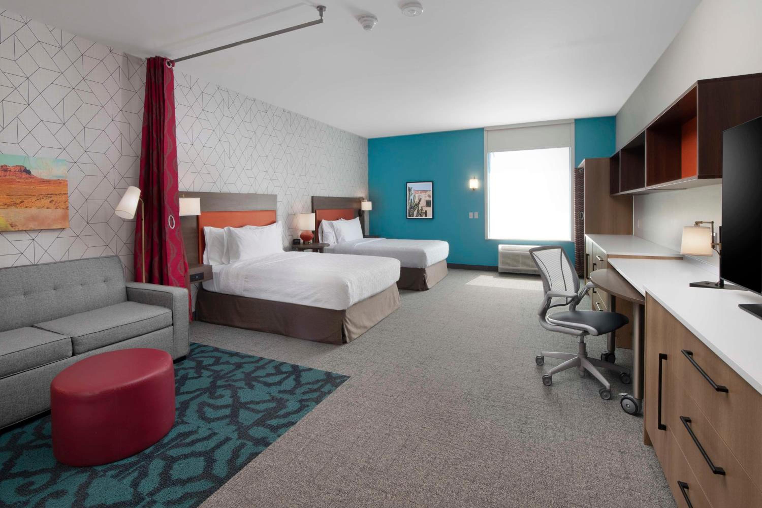 Studio Suite with Two Queen Beds - Photo 1