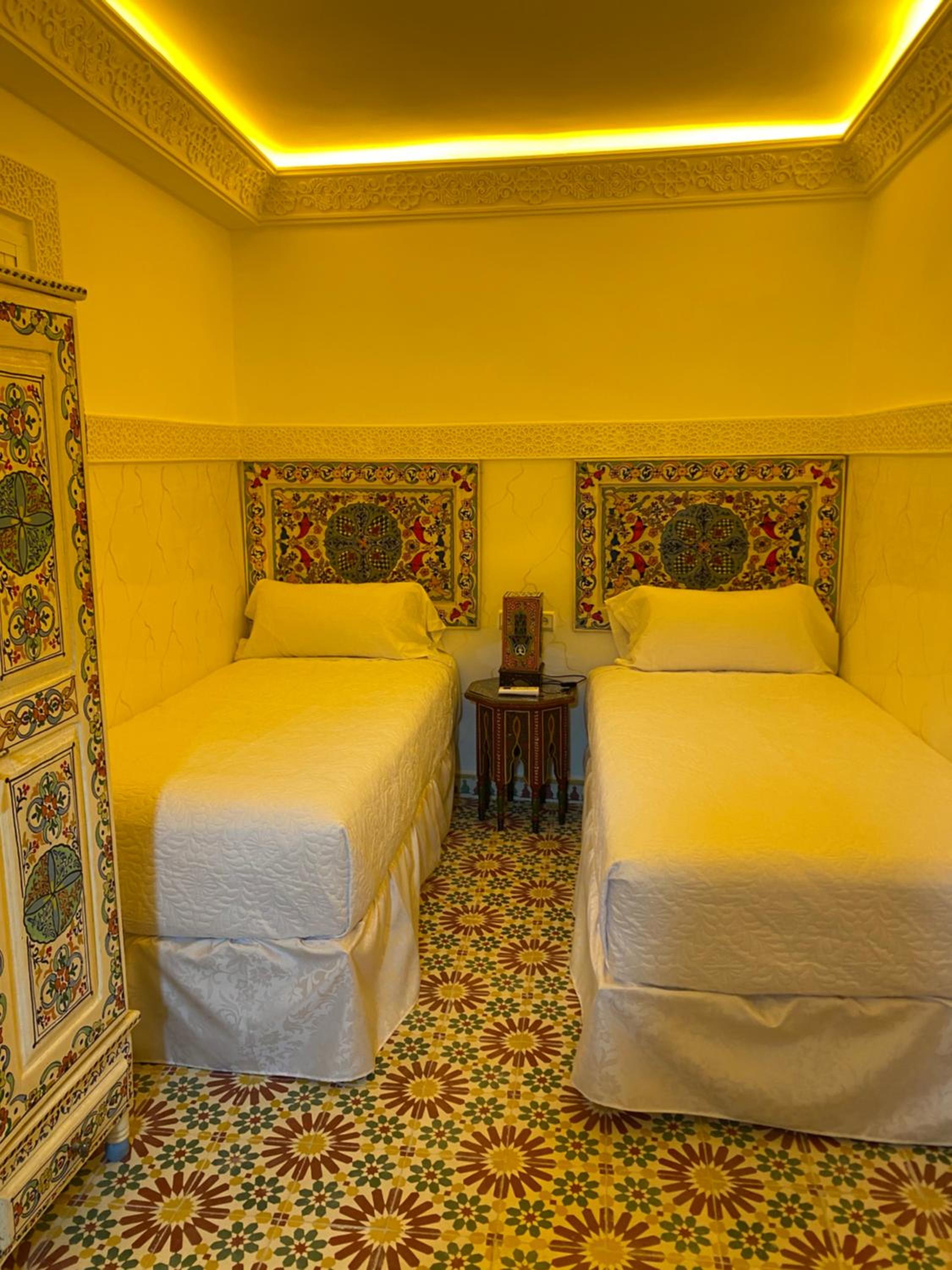 Twin Room with Private Bathroom