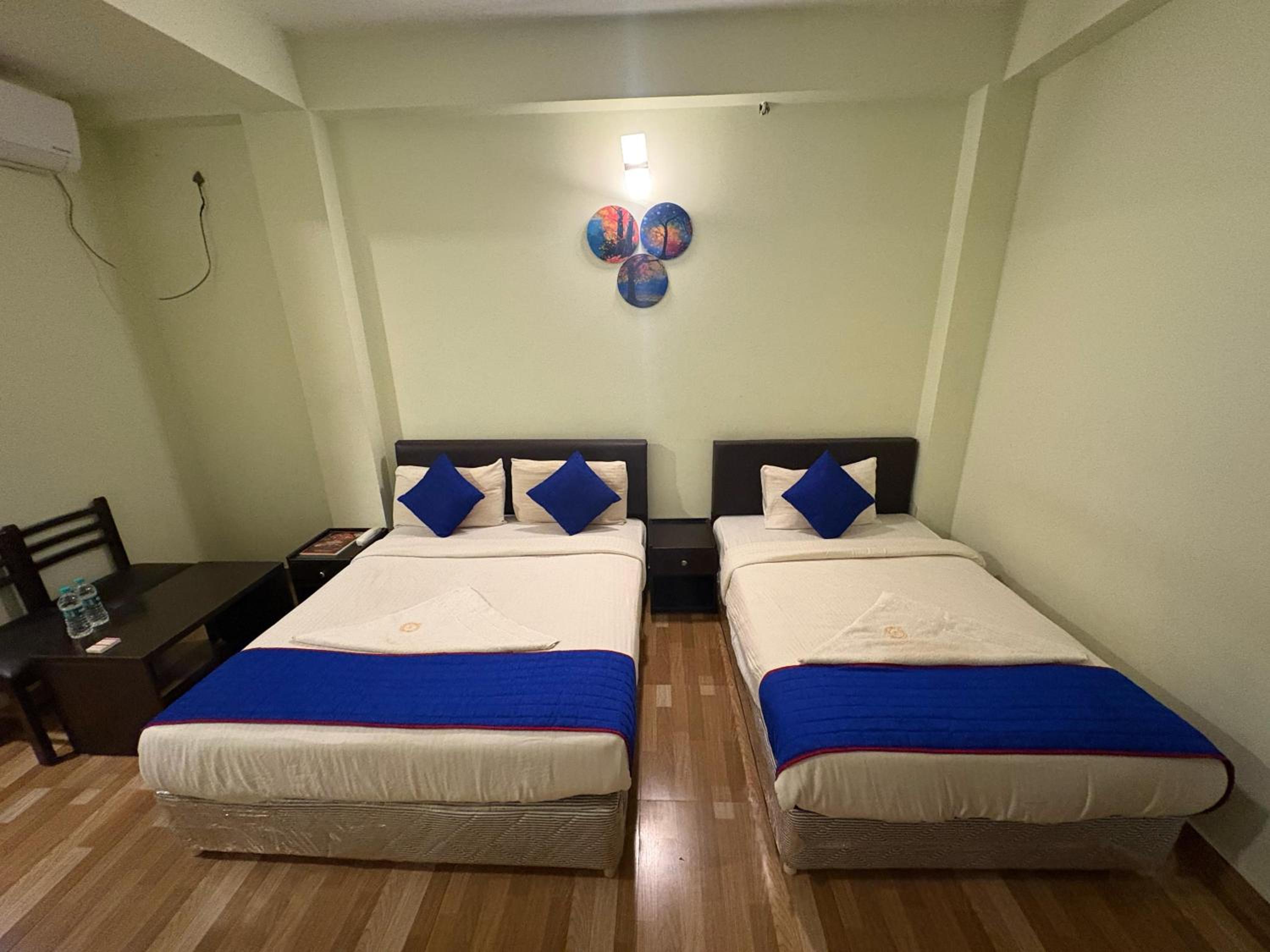 Classic Triple Room - Photo 4