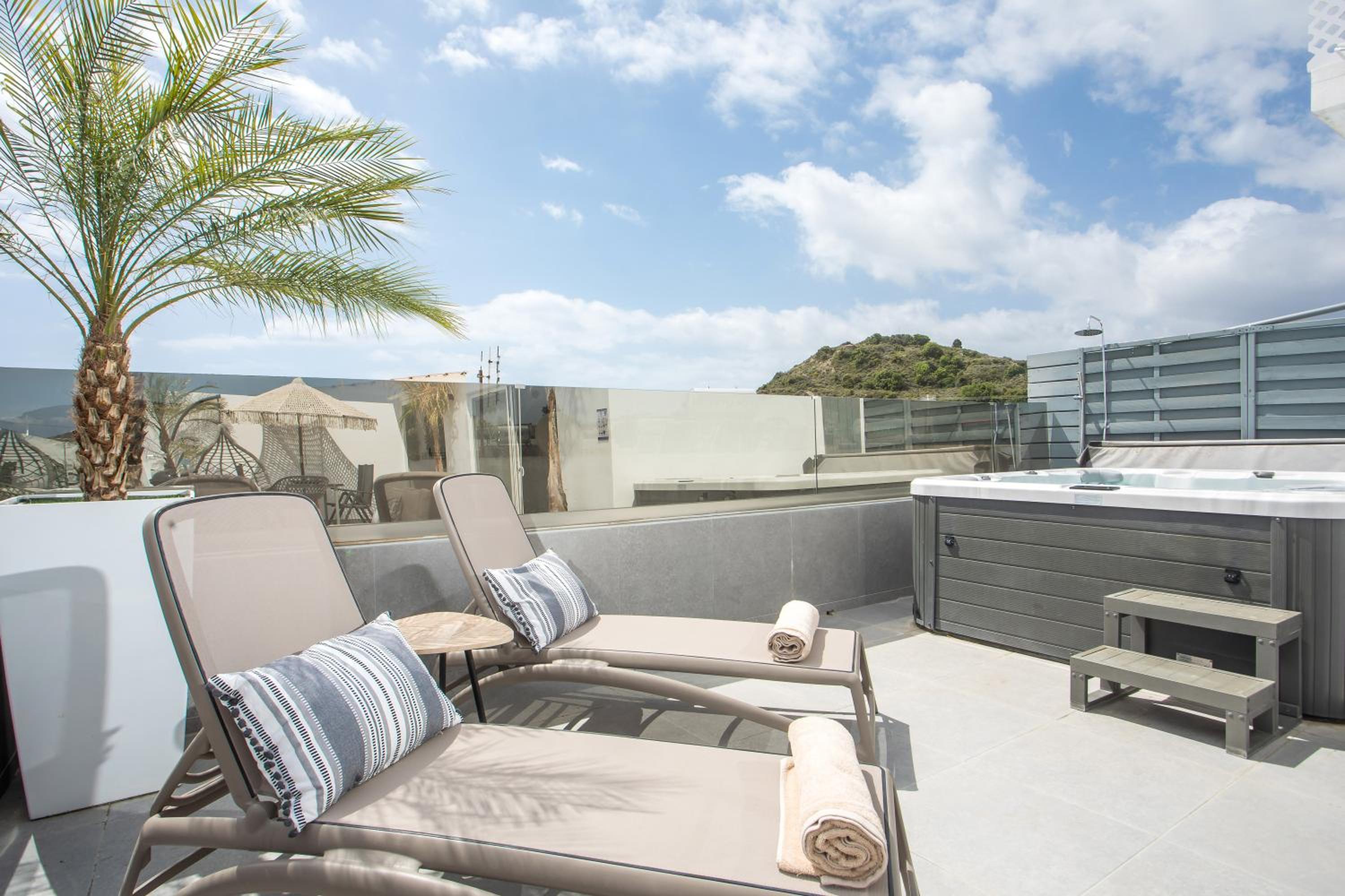 Penthouse with jacuzzi