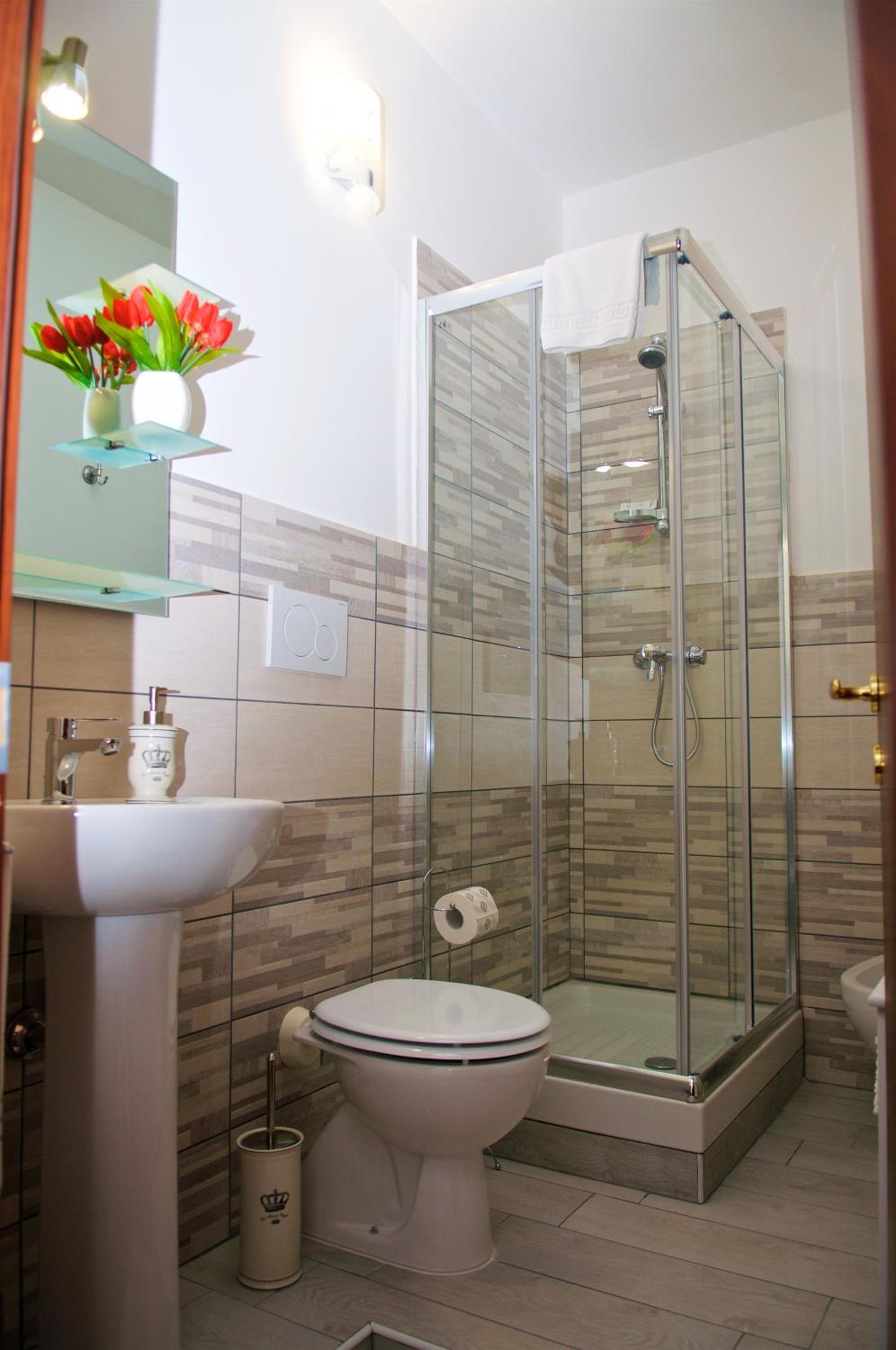 Triple Room - Photo 10