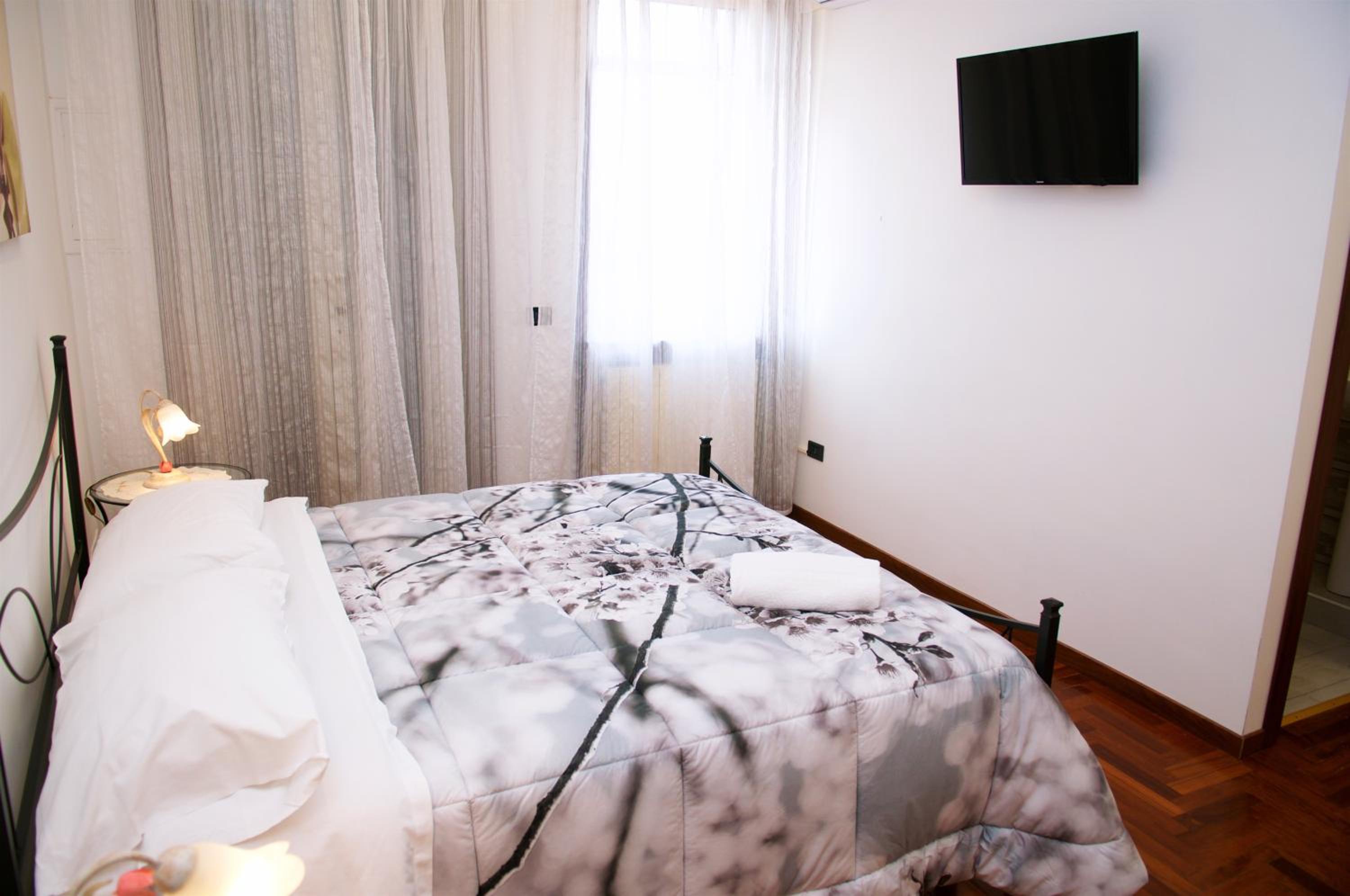 Triple Room - Photo 1