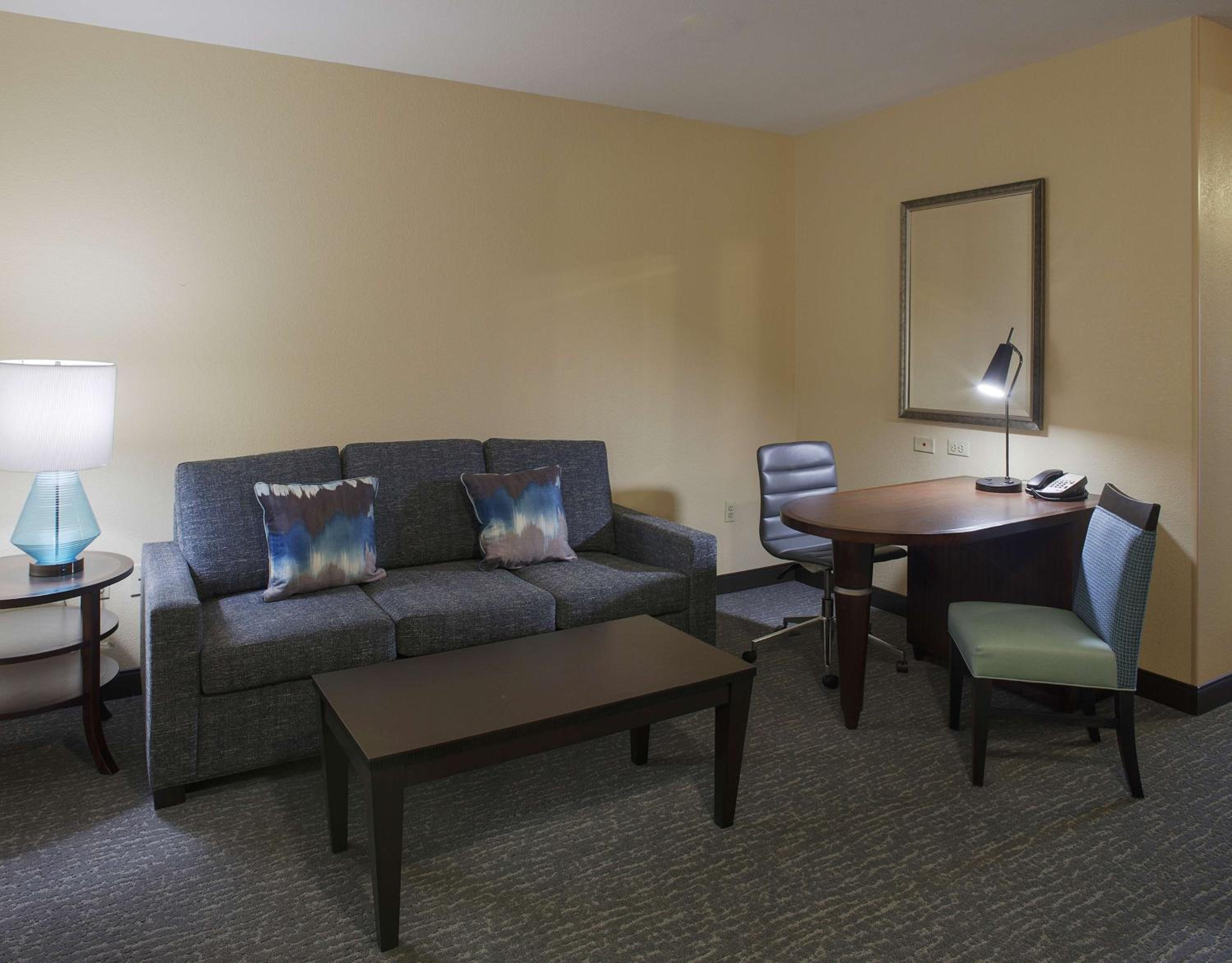 Deluxe Queen Room with Two Queen Beds - Keyed Room - Photo 1