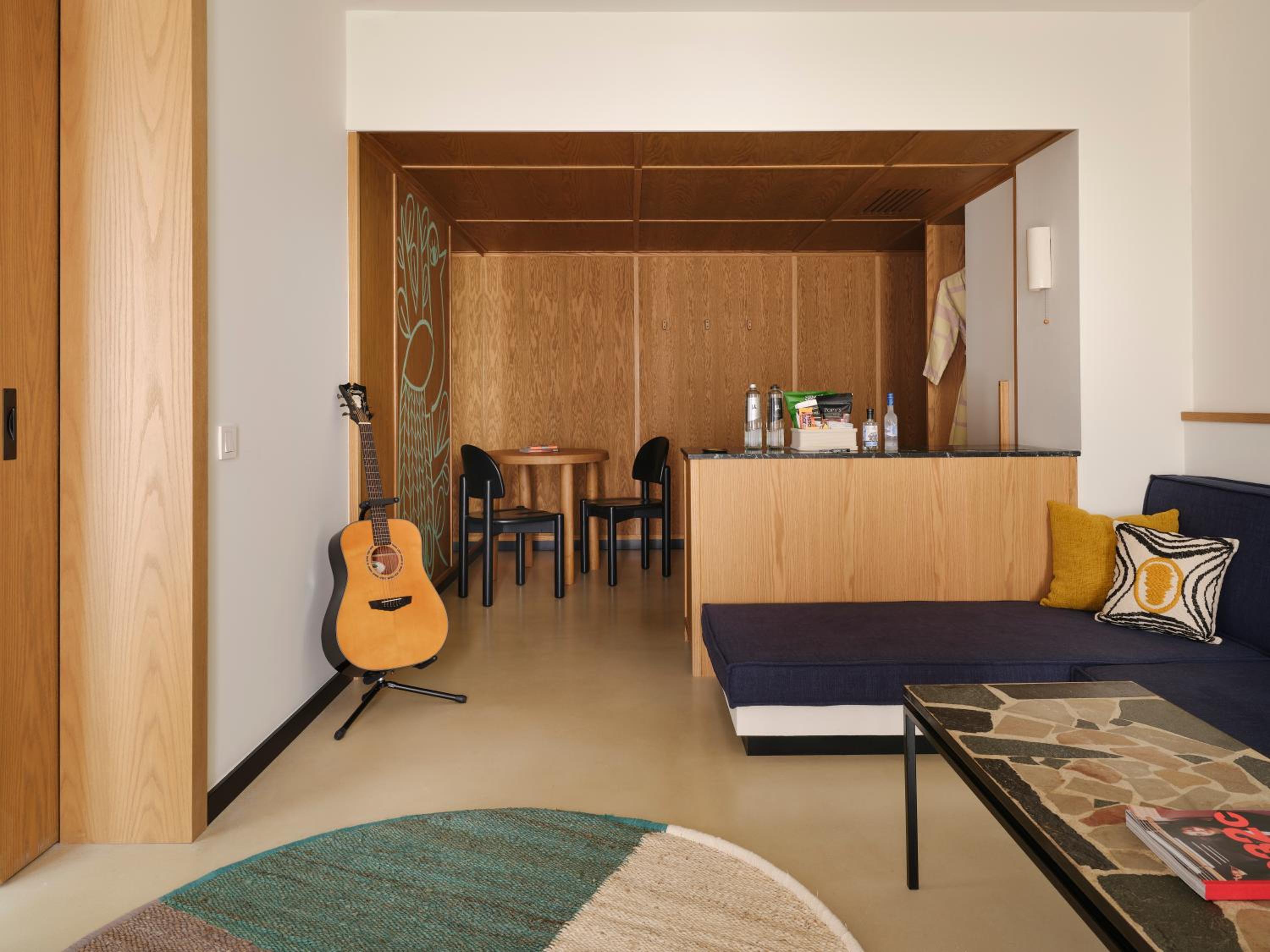 One-Bedroom Suite photo 2