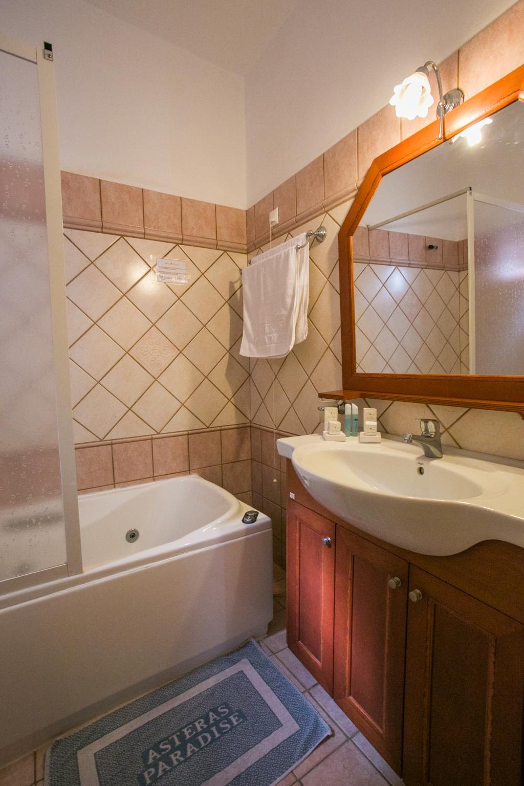 Superior Double Room - Photo 5