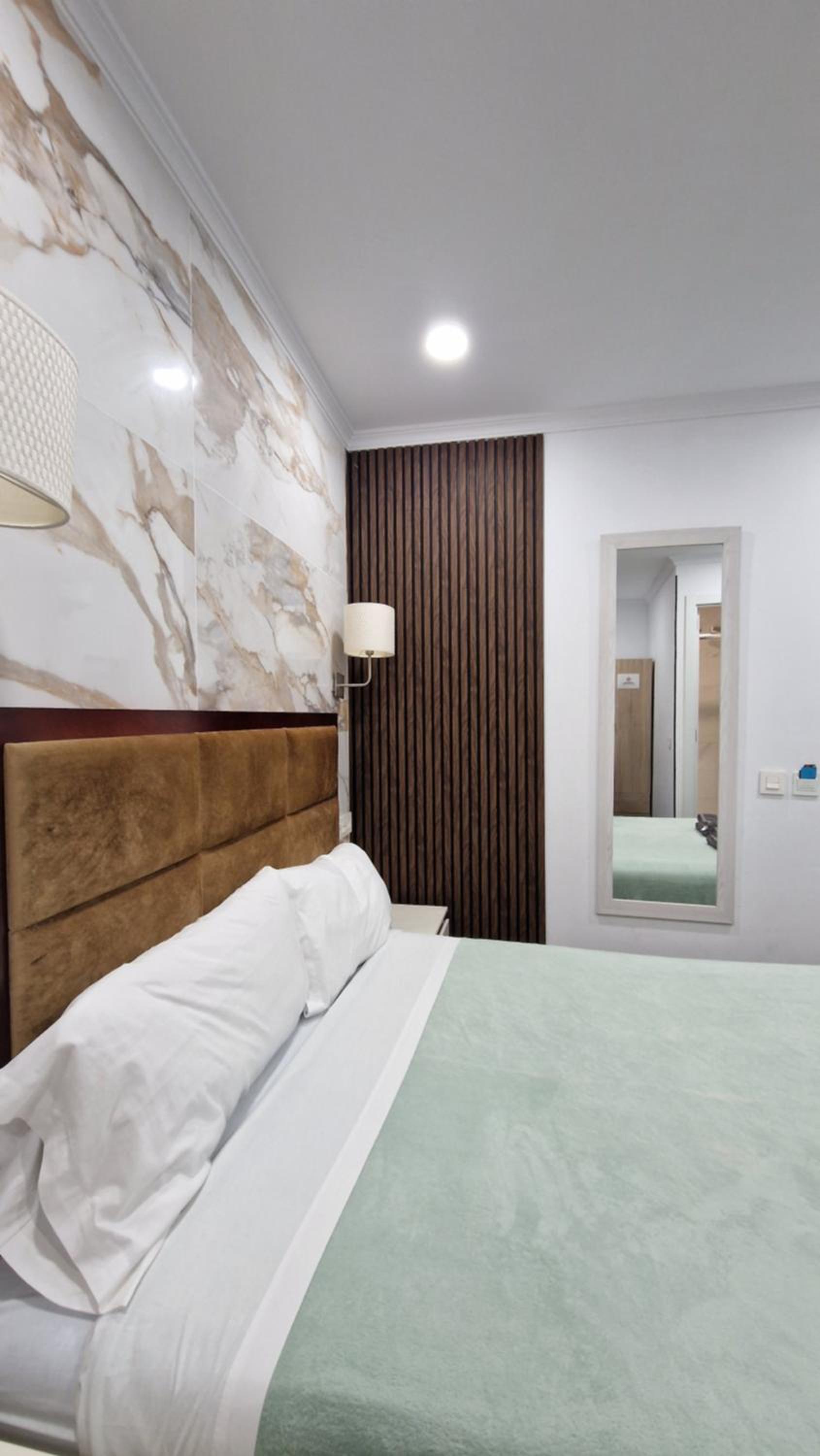 Double Room - Photo 1