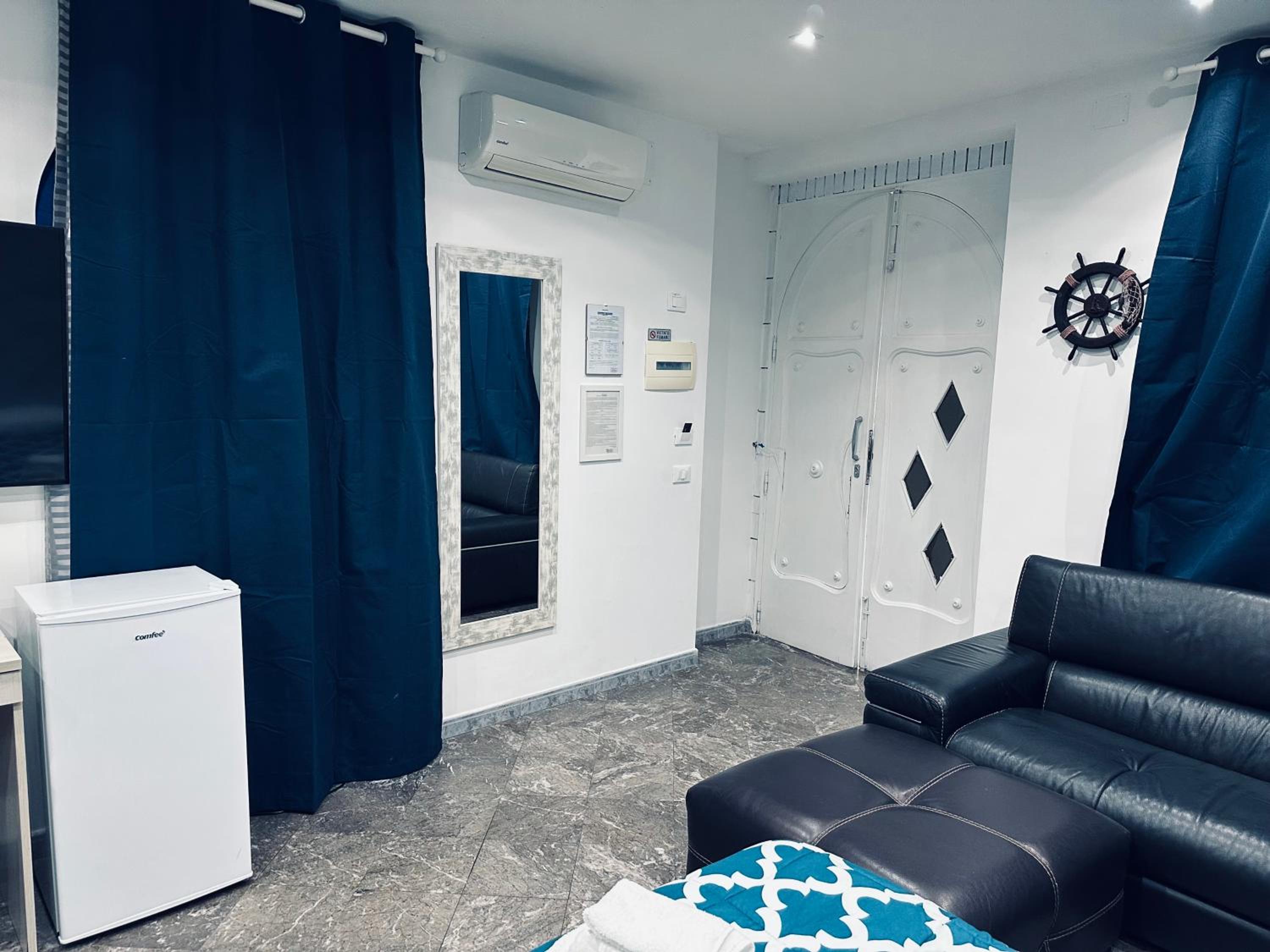 King Studio - Photo 10