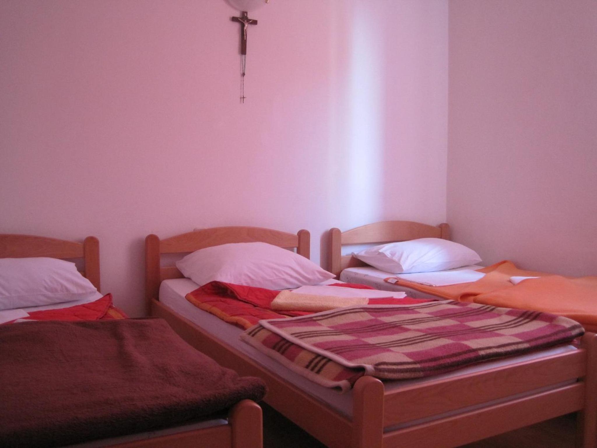Triple Room with Private Bathroom photo 1