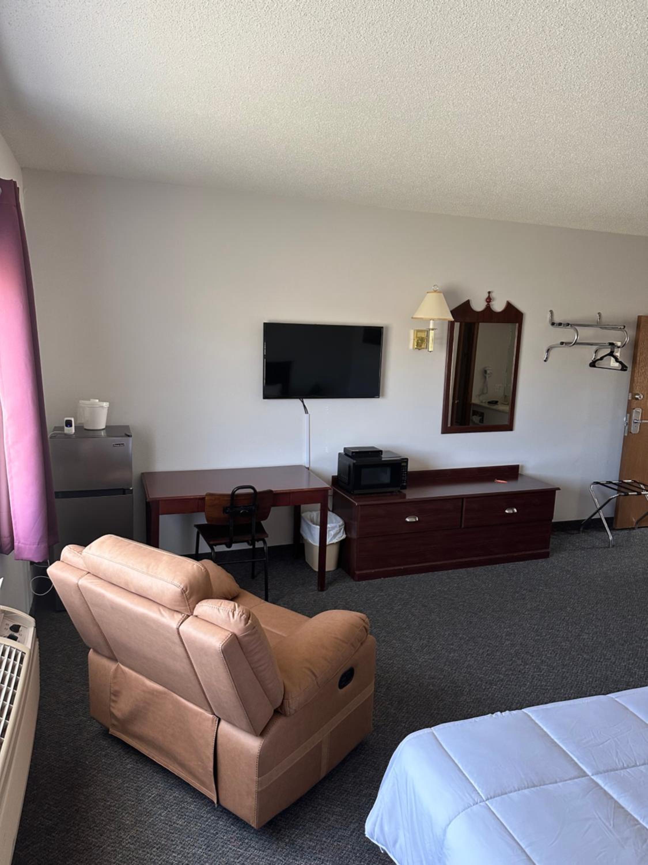 Large Single Room photo 3
