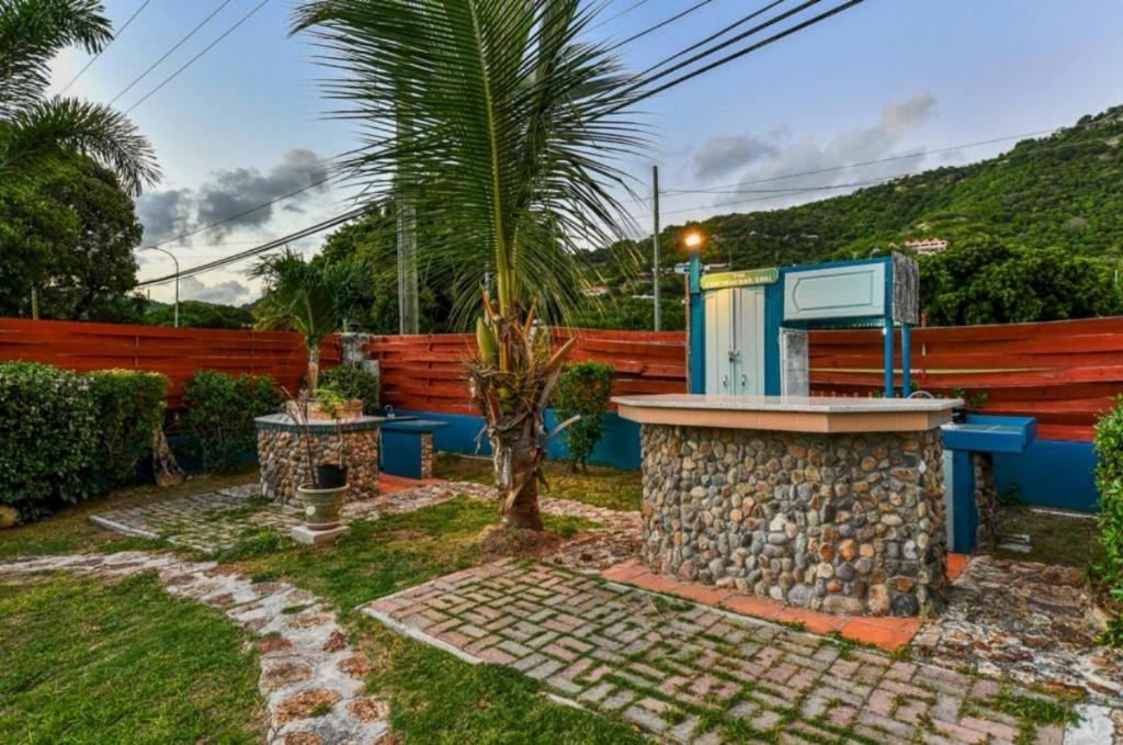 Three-Bedroom Villa photo 2