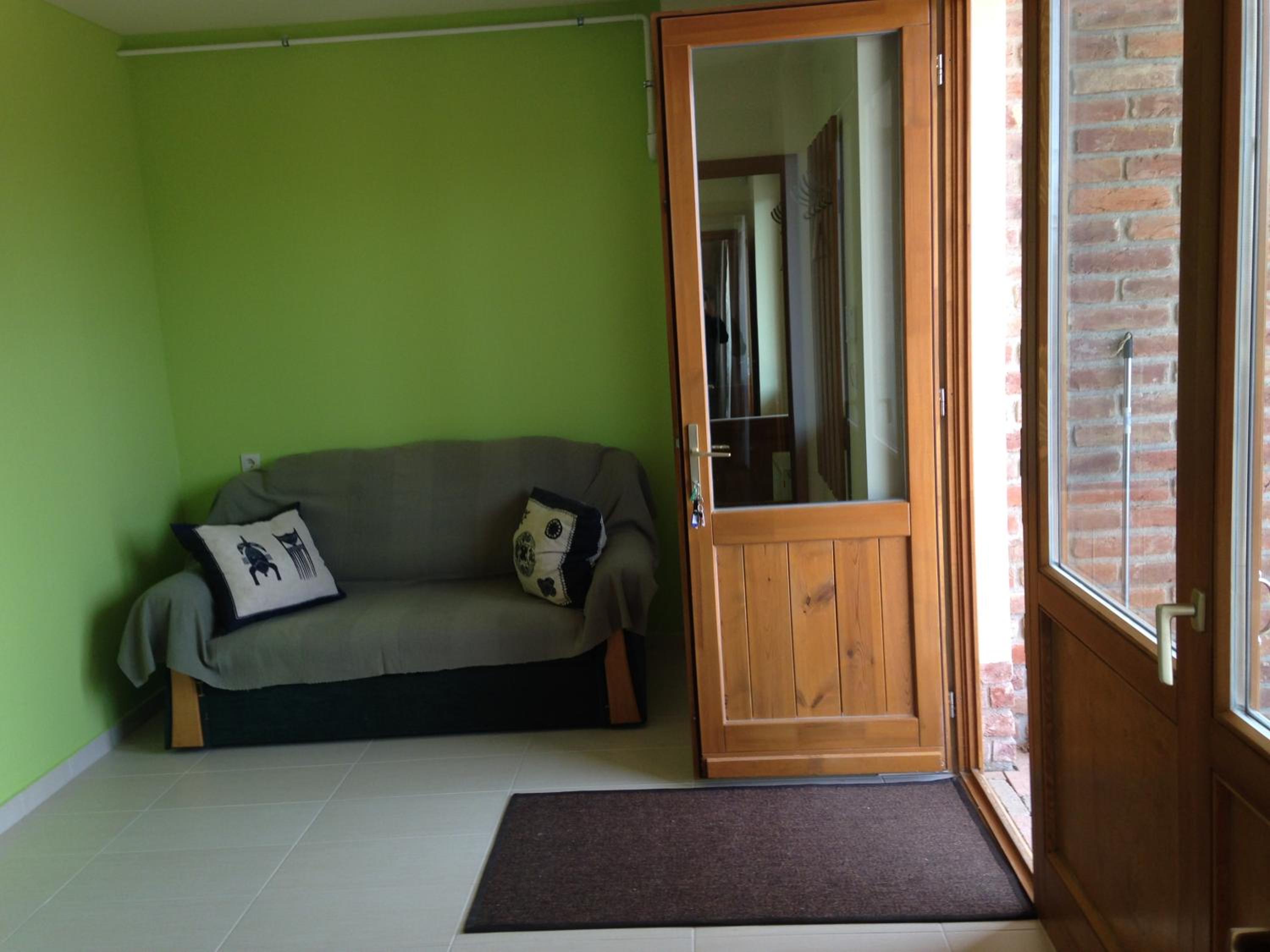 Two-Bedroom Apartment - Photo 11