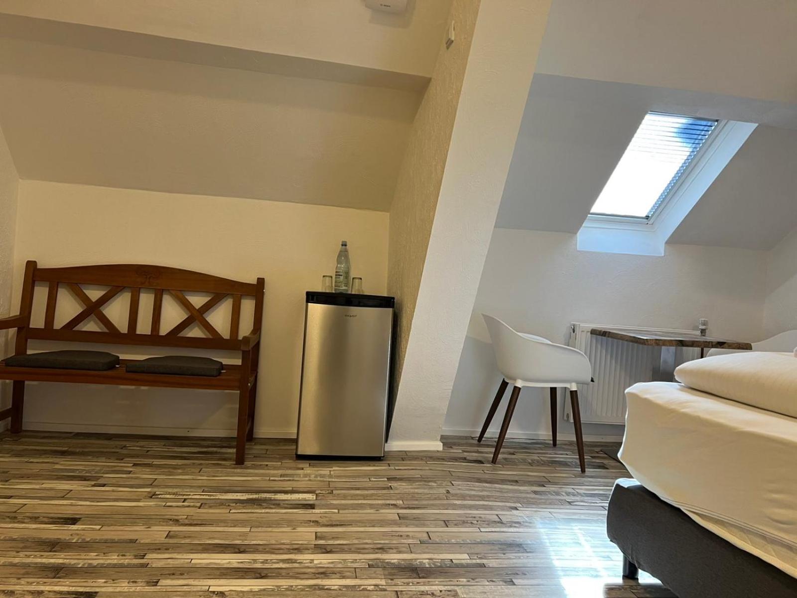 Large Double Room photo 1