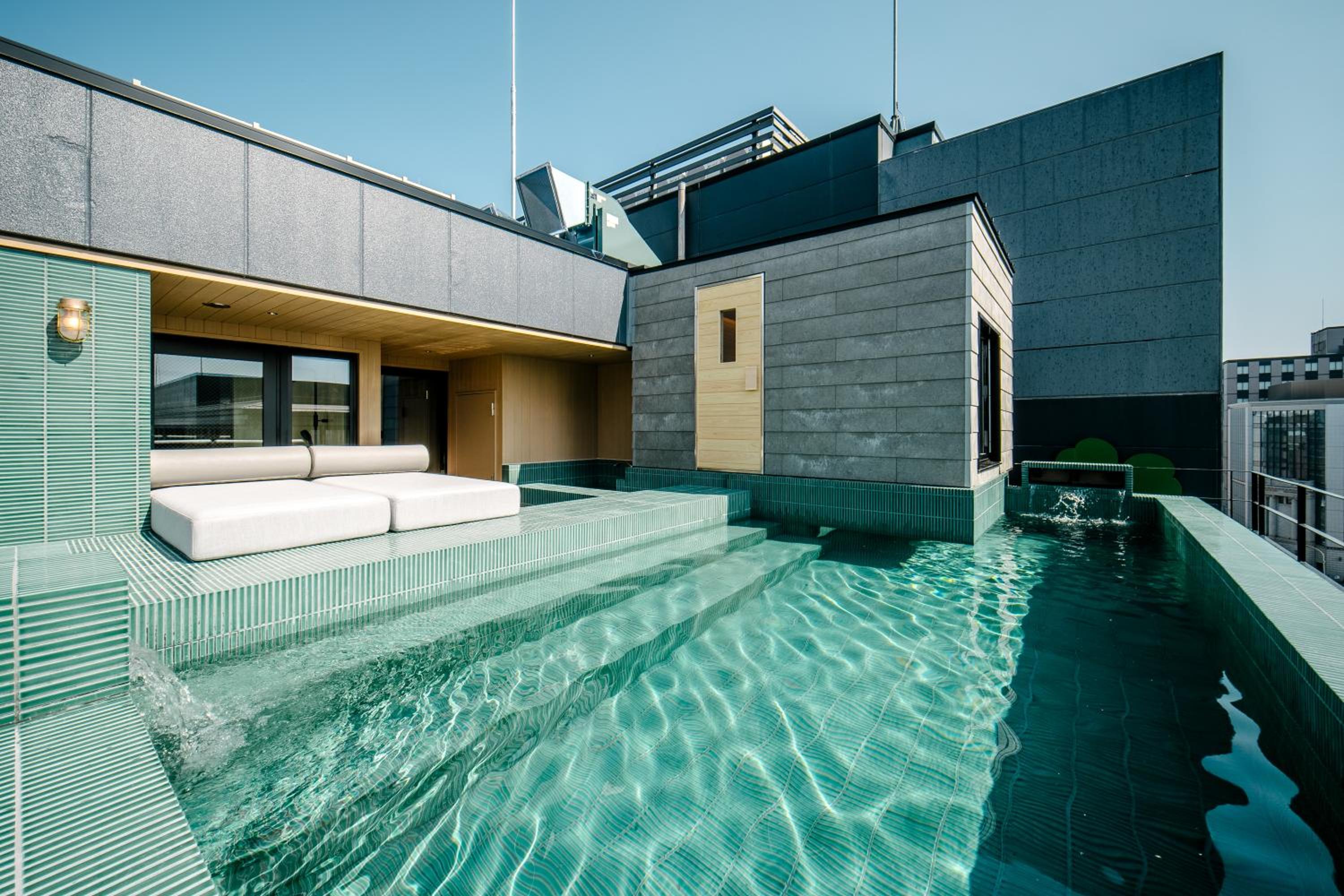 Suite with Private Pool