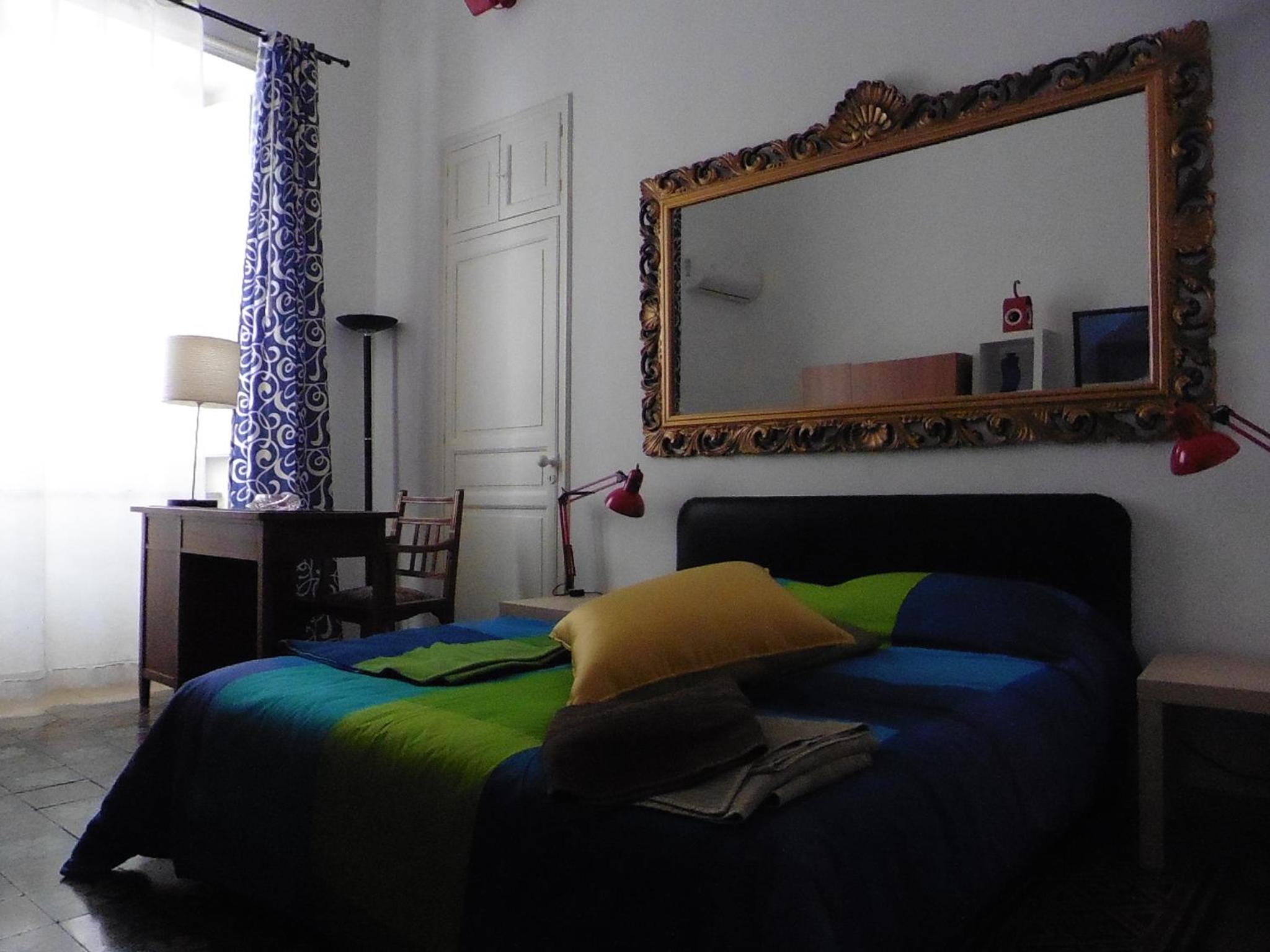 Double Room with Private External Bathroom(Narciso) - Photo 9