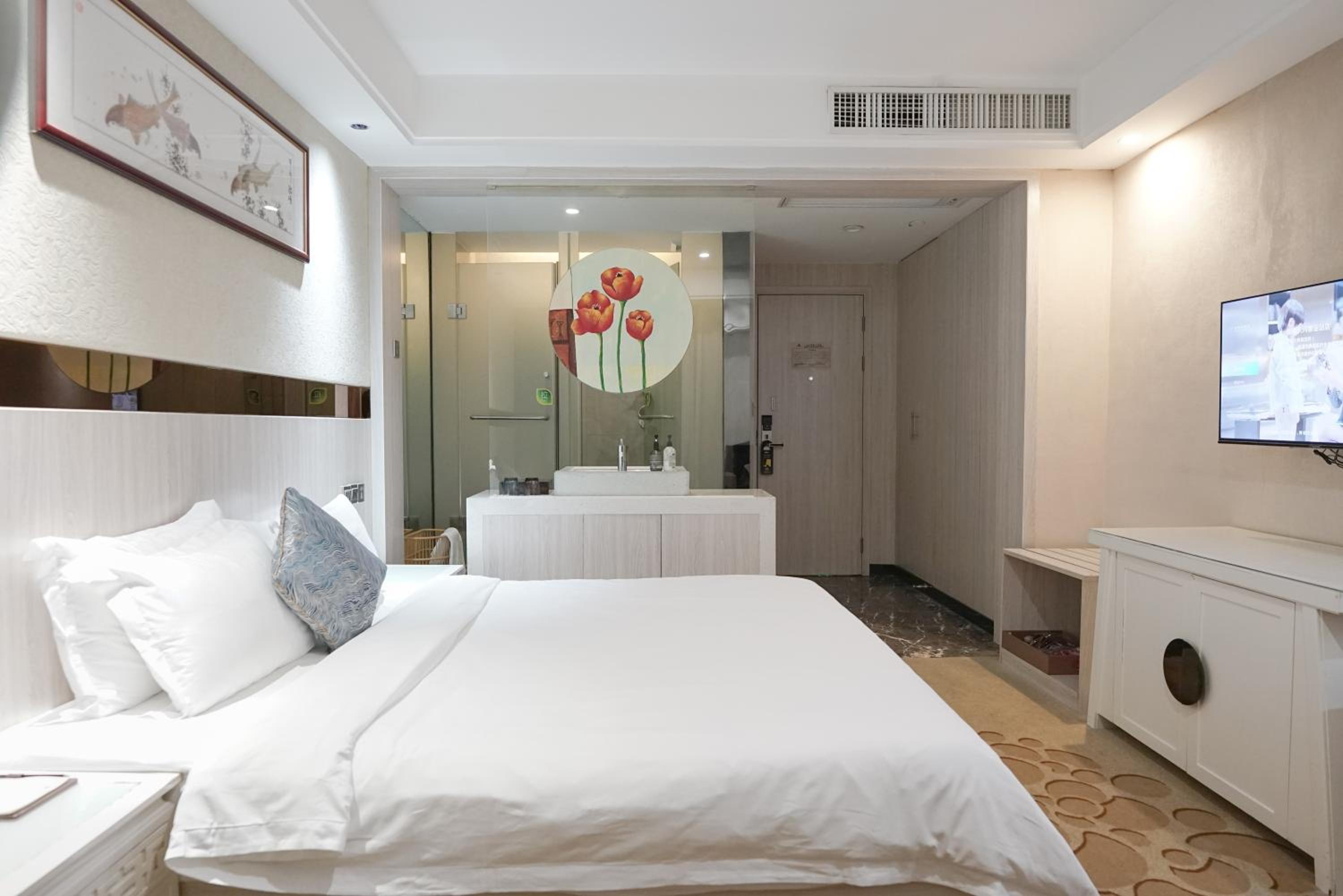 Superior Queen Room photo 1