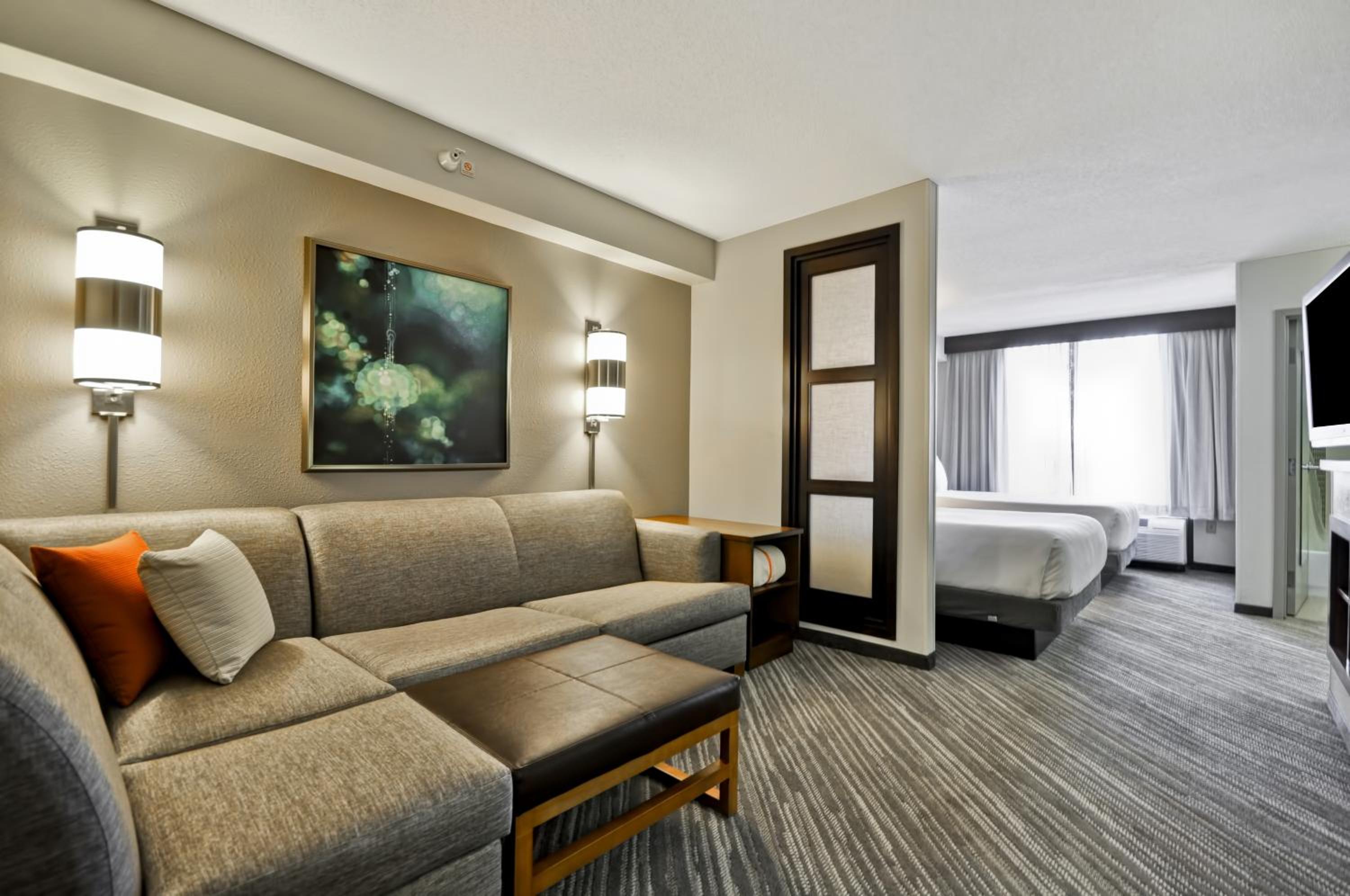 Double Room with Two Double Beds and Sofa Bed - Photo 12