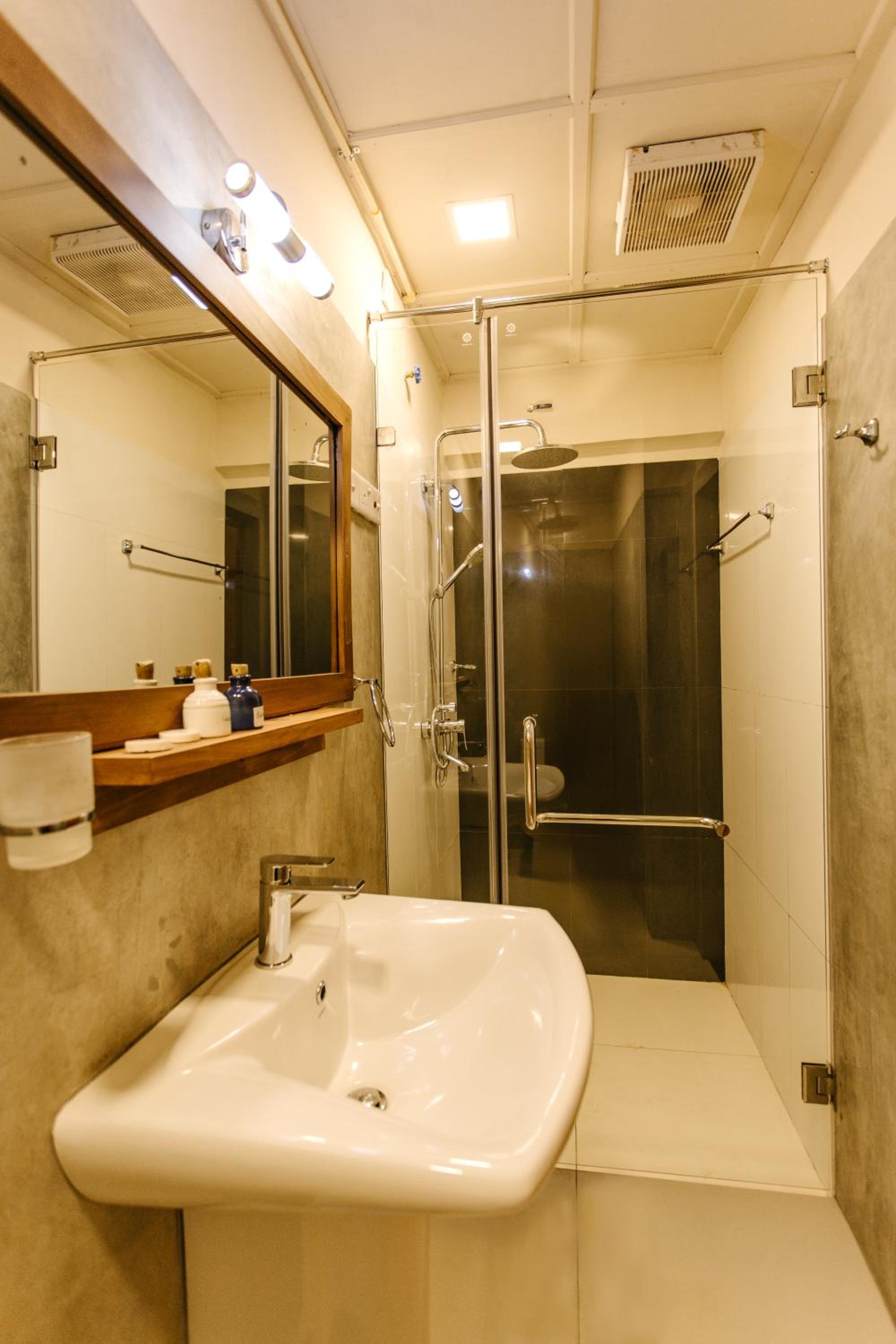 Deluxe Double Room - Photo 10