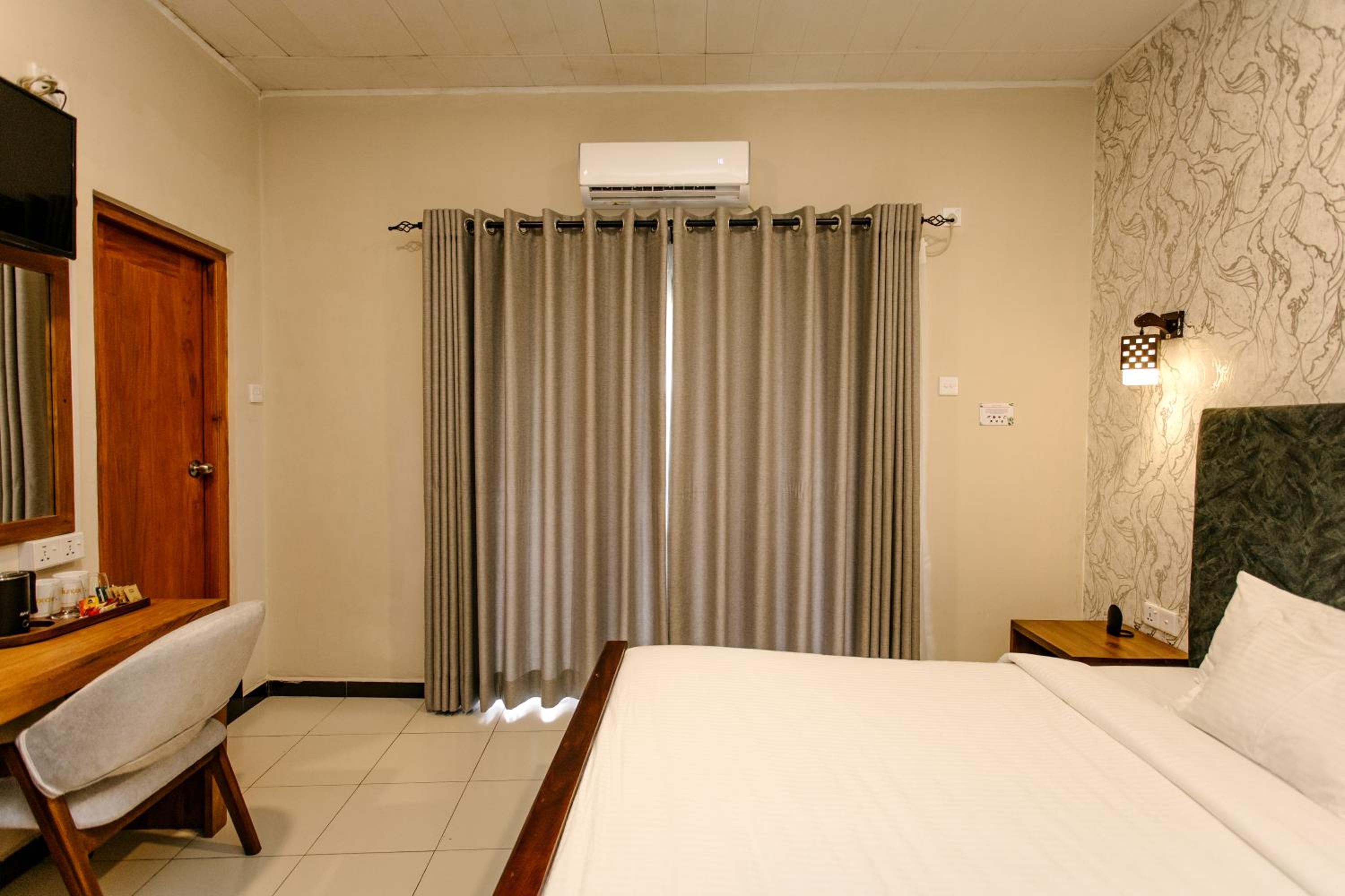 Deluxe Double Room - Photo 6