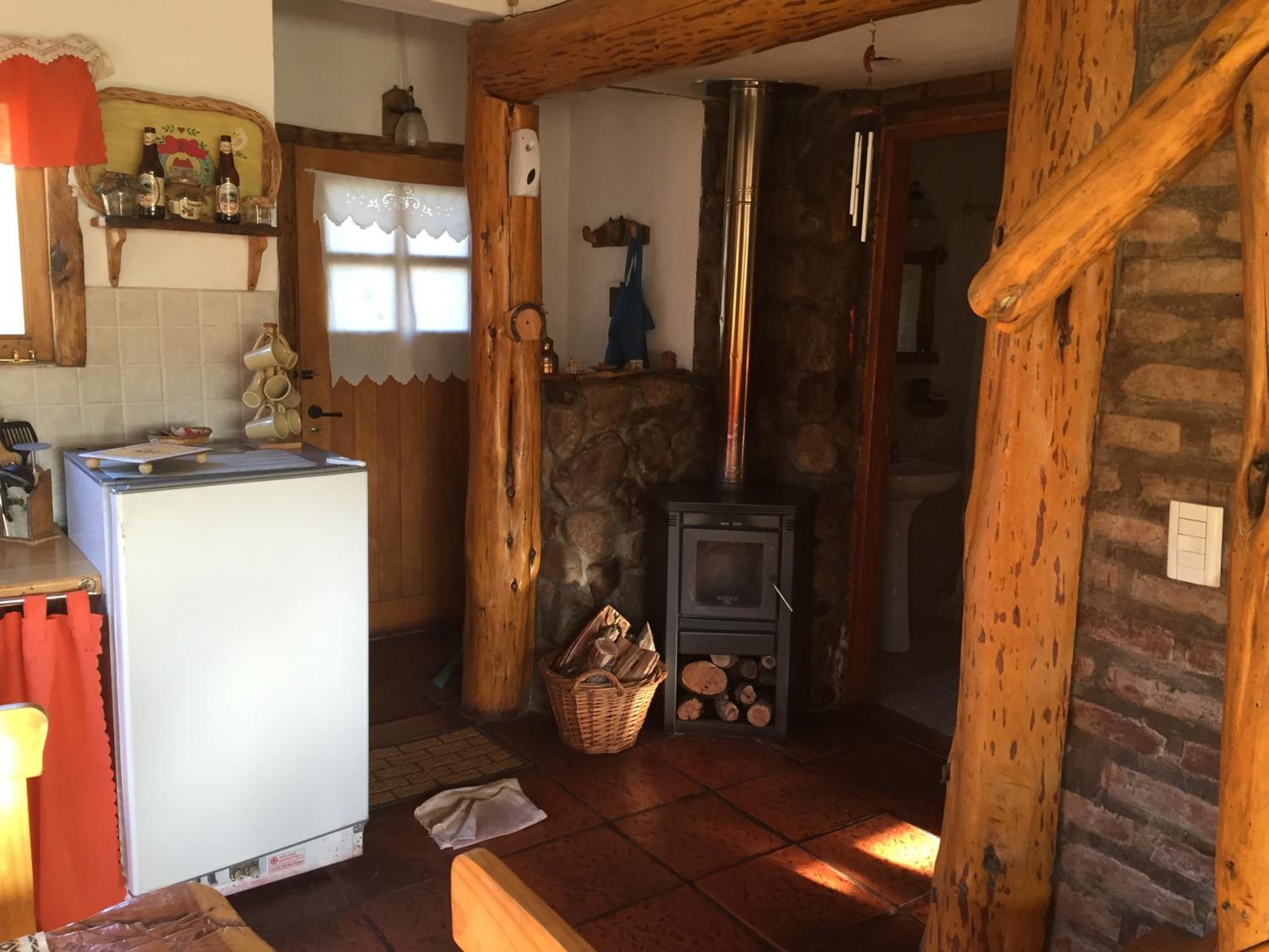 One-Bedroom Bungalow (2 Adults + 2 Children) photo 2