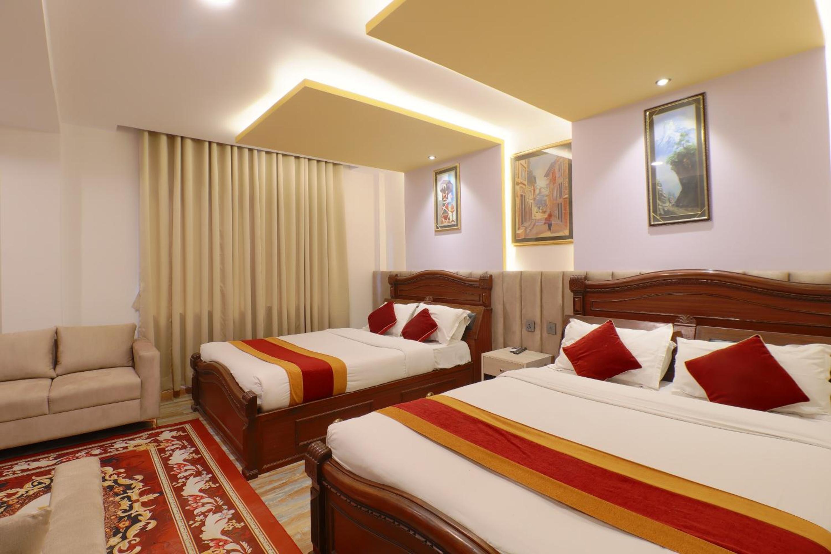 Deluxe Quadruple Room photo 3