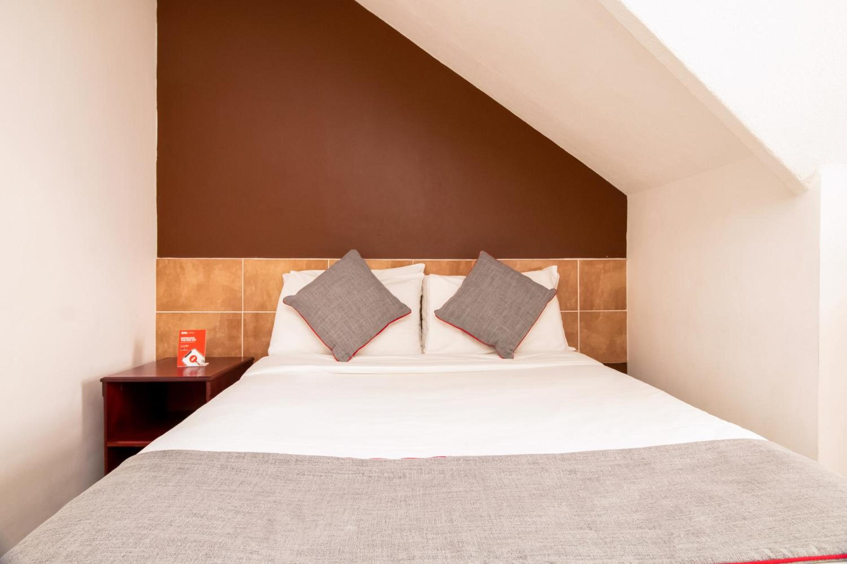 Deluxe Double Room - Photo 2