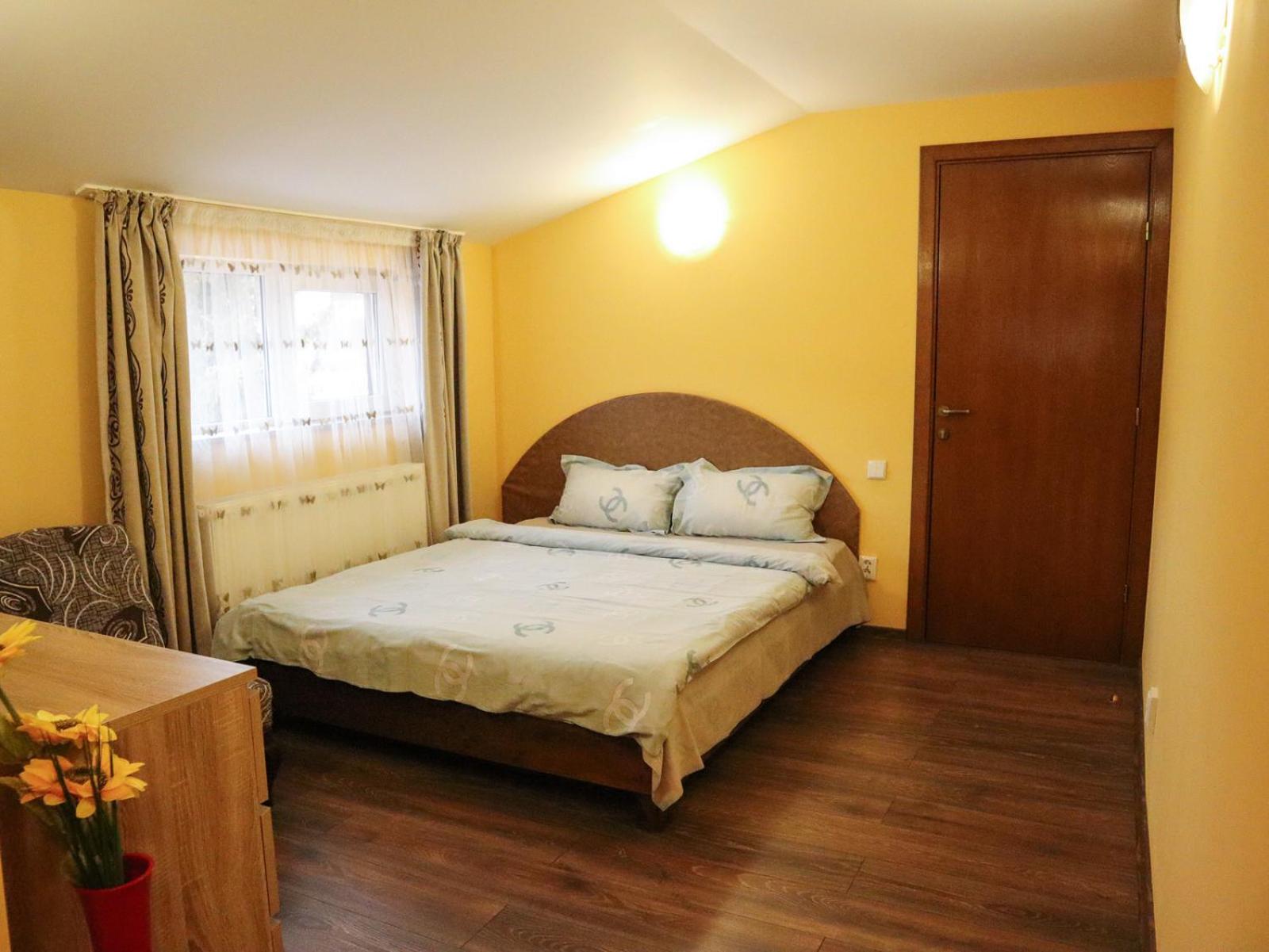 Apartment photo 3