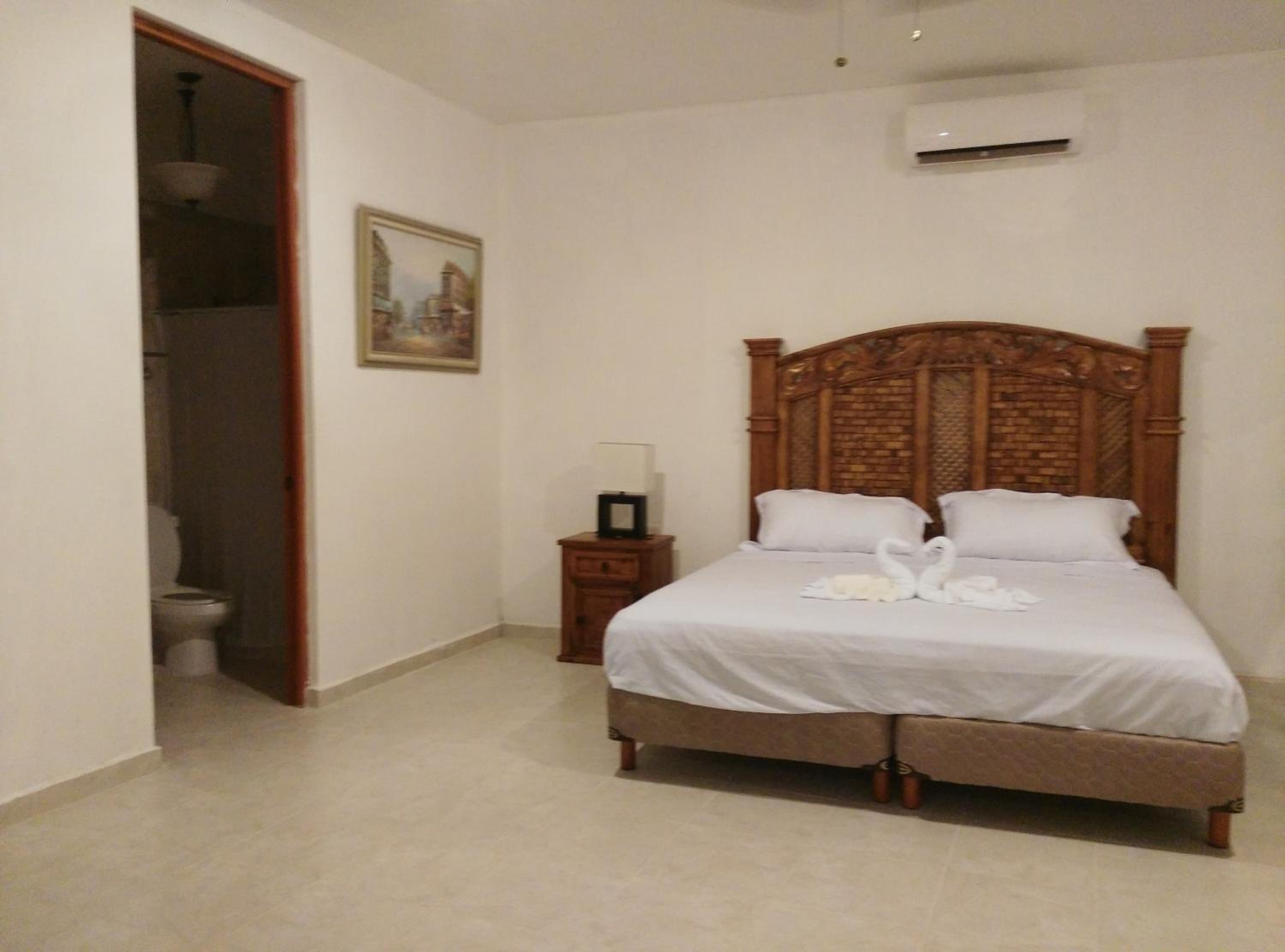 Deluxe Suite photo 2