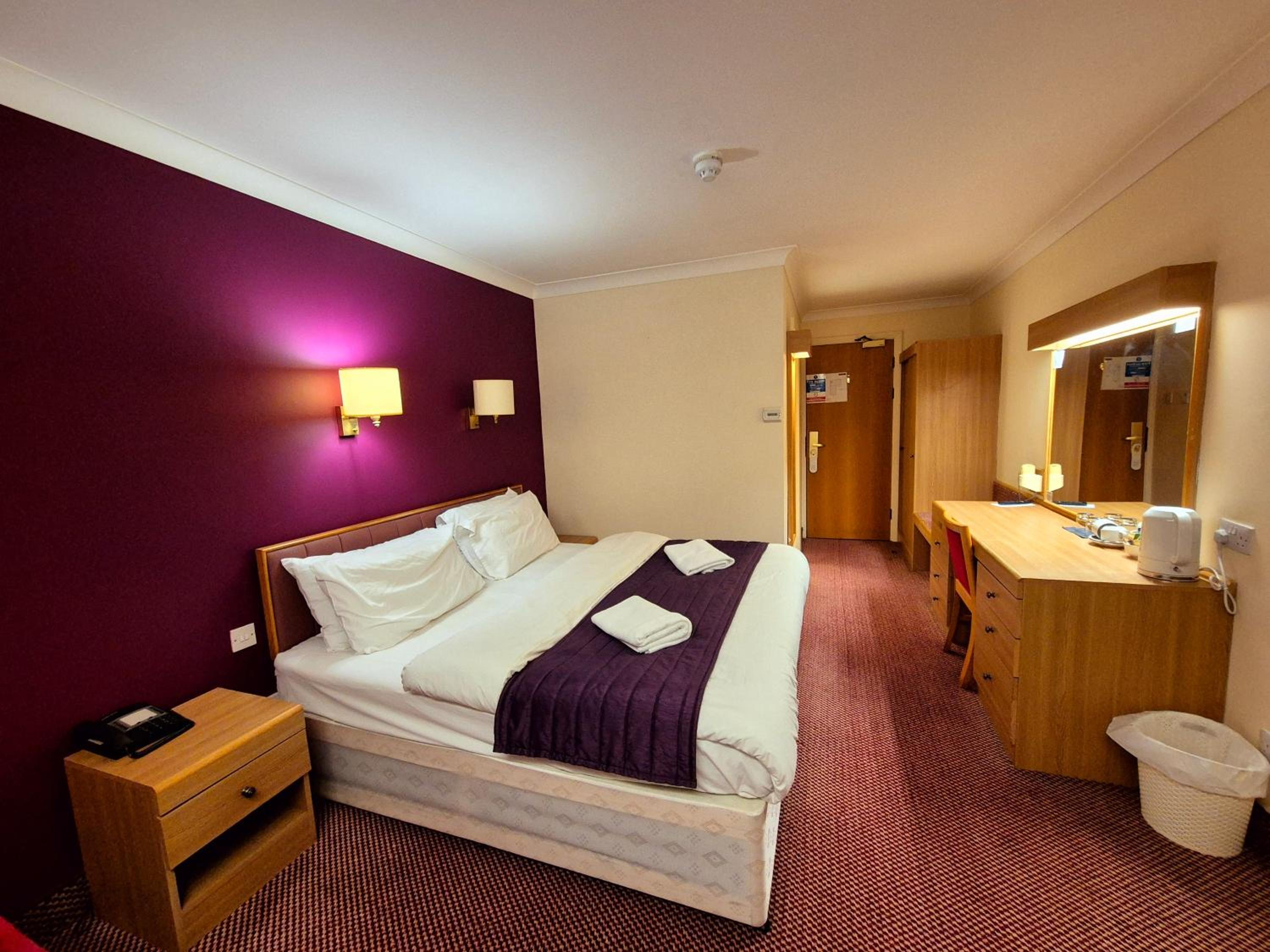 Superior Double King Room photo 2