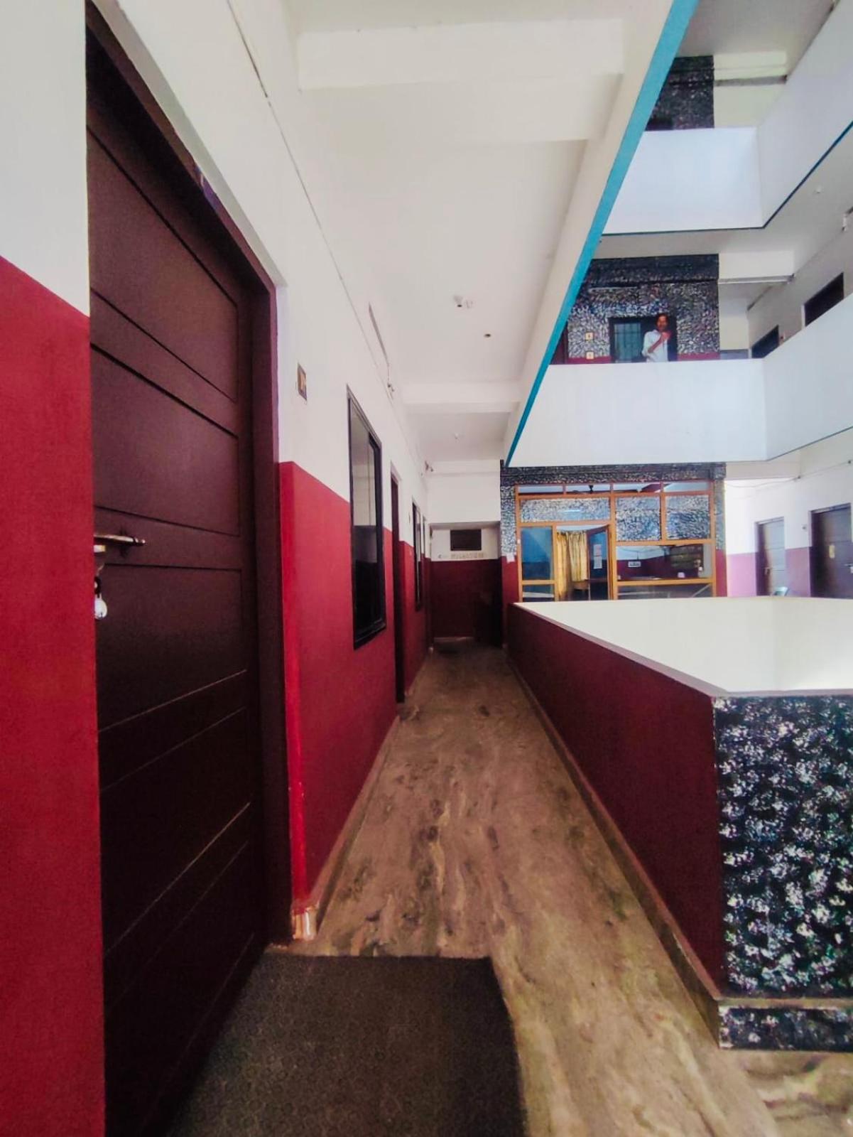 Budget Single Room photo 3