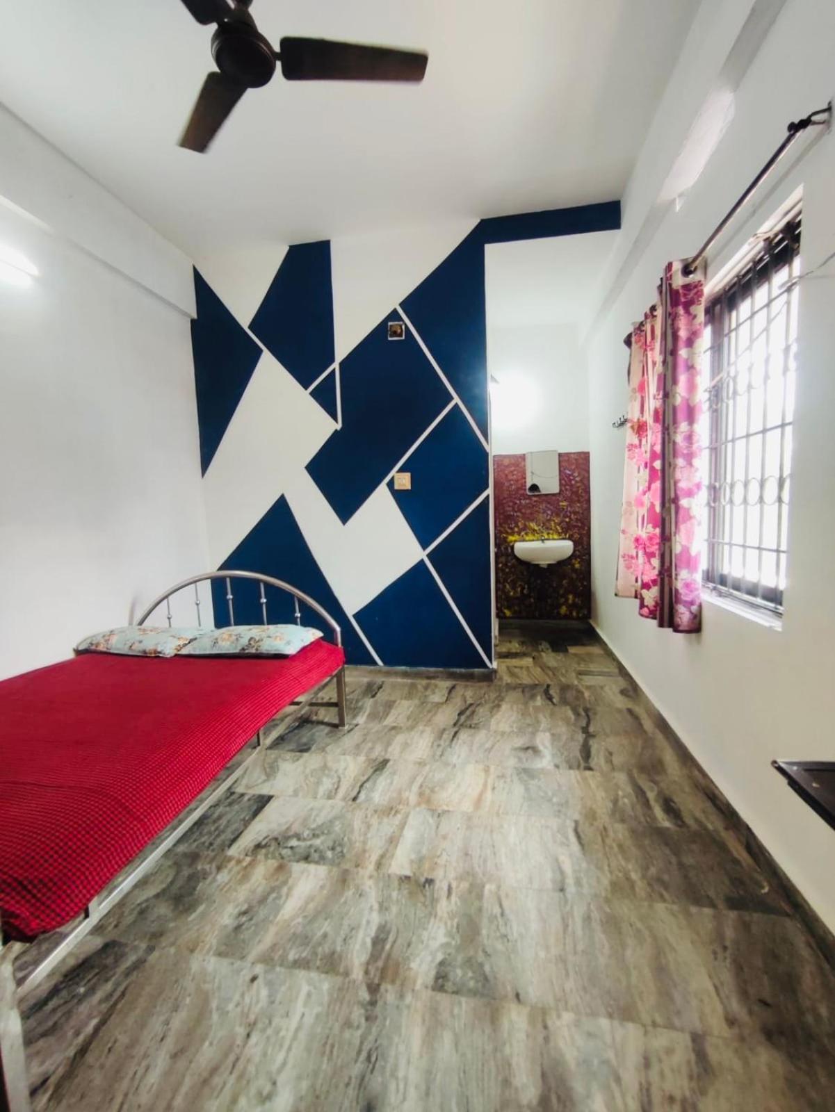 Budget Single Room photo 1