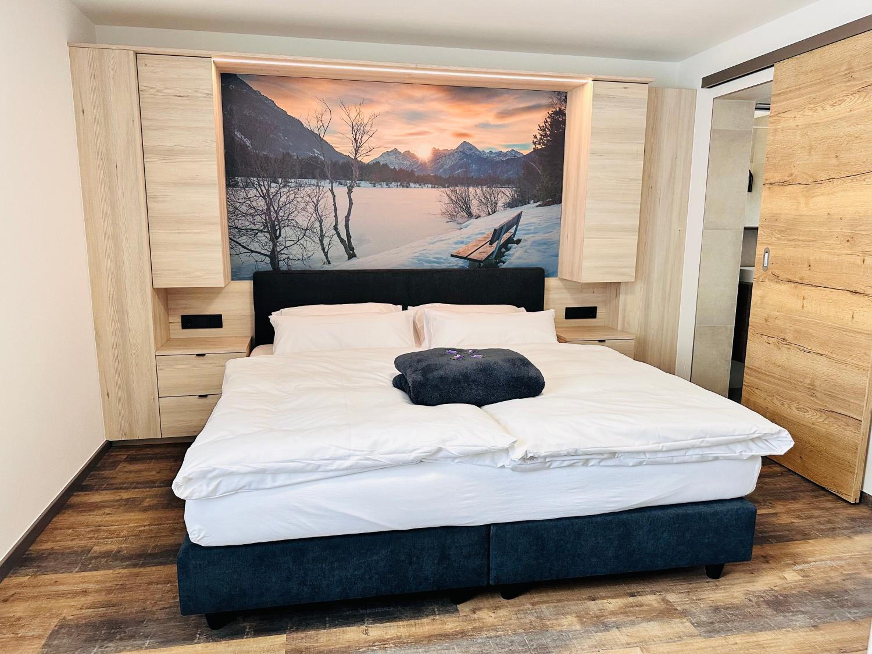 Family Room with Mountain View