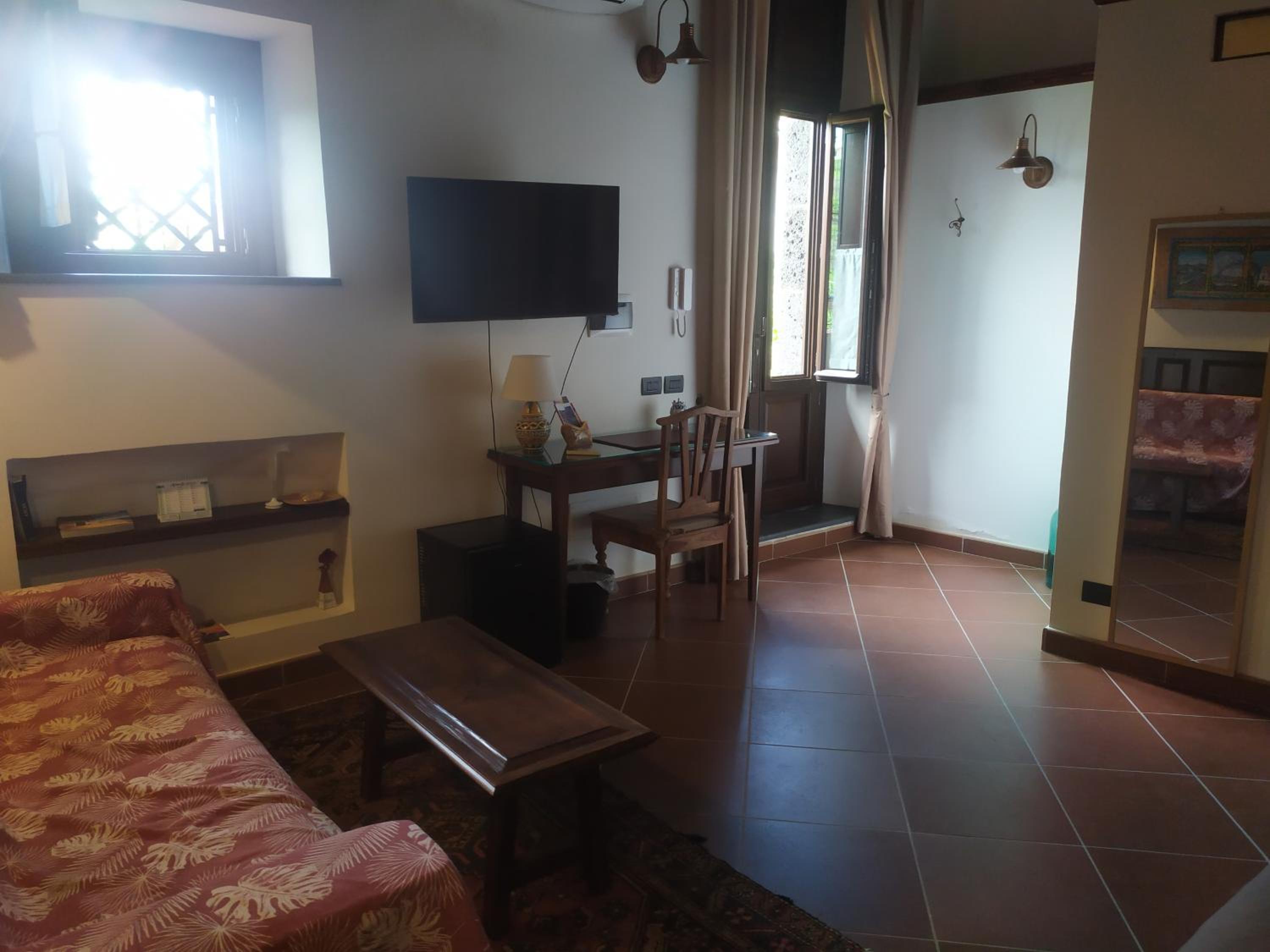 Superior Double Room - Photo 3