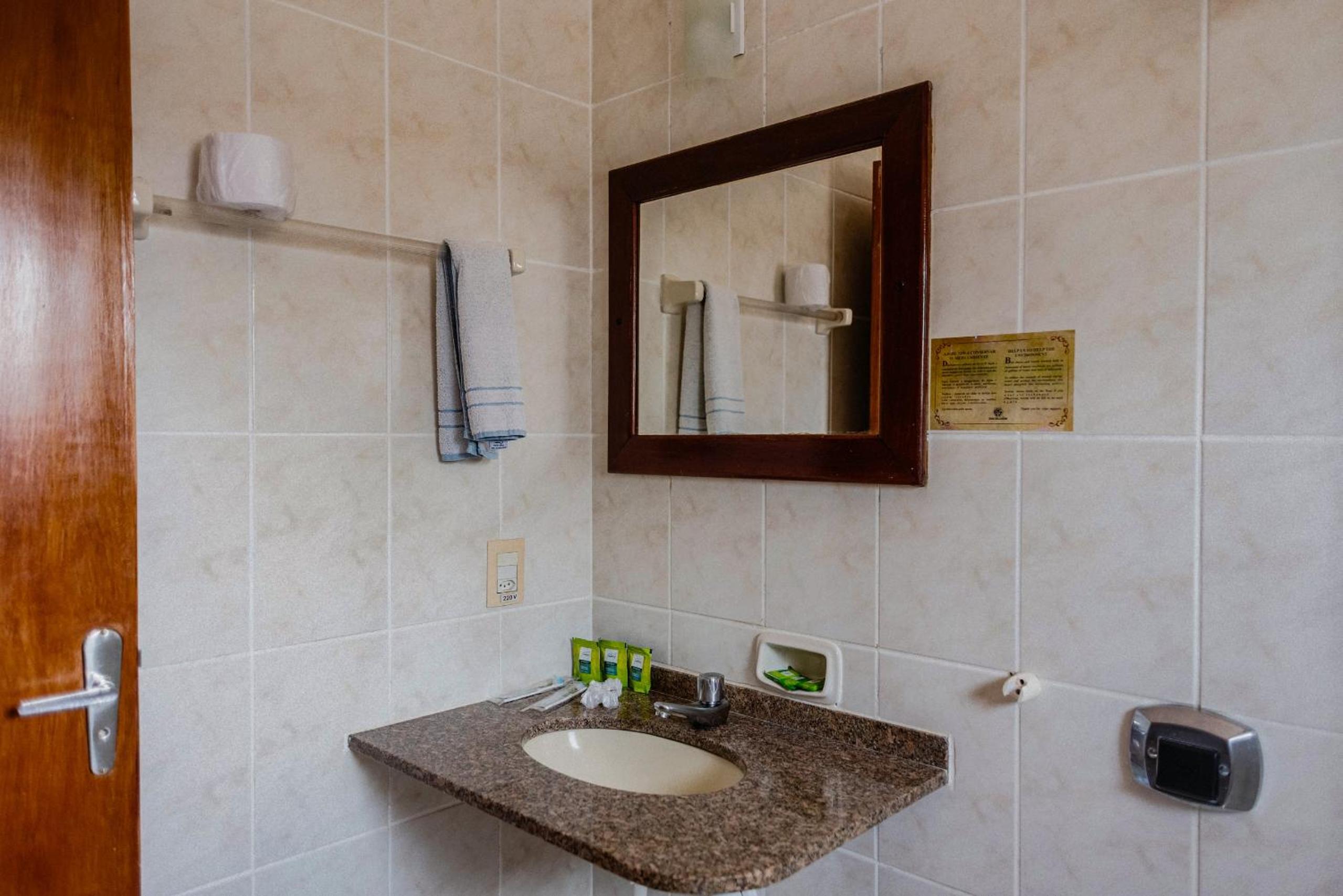 Triple Room - Disability Access photo 3