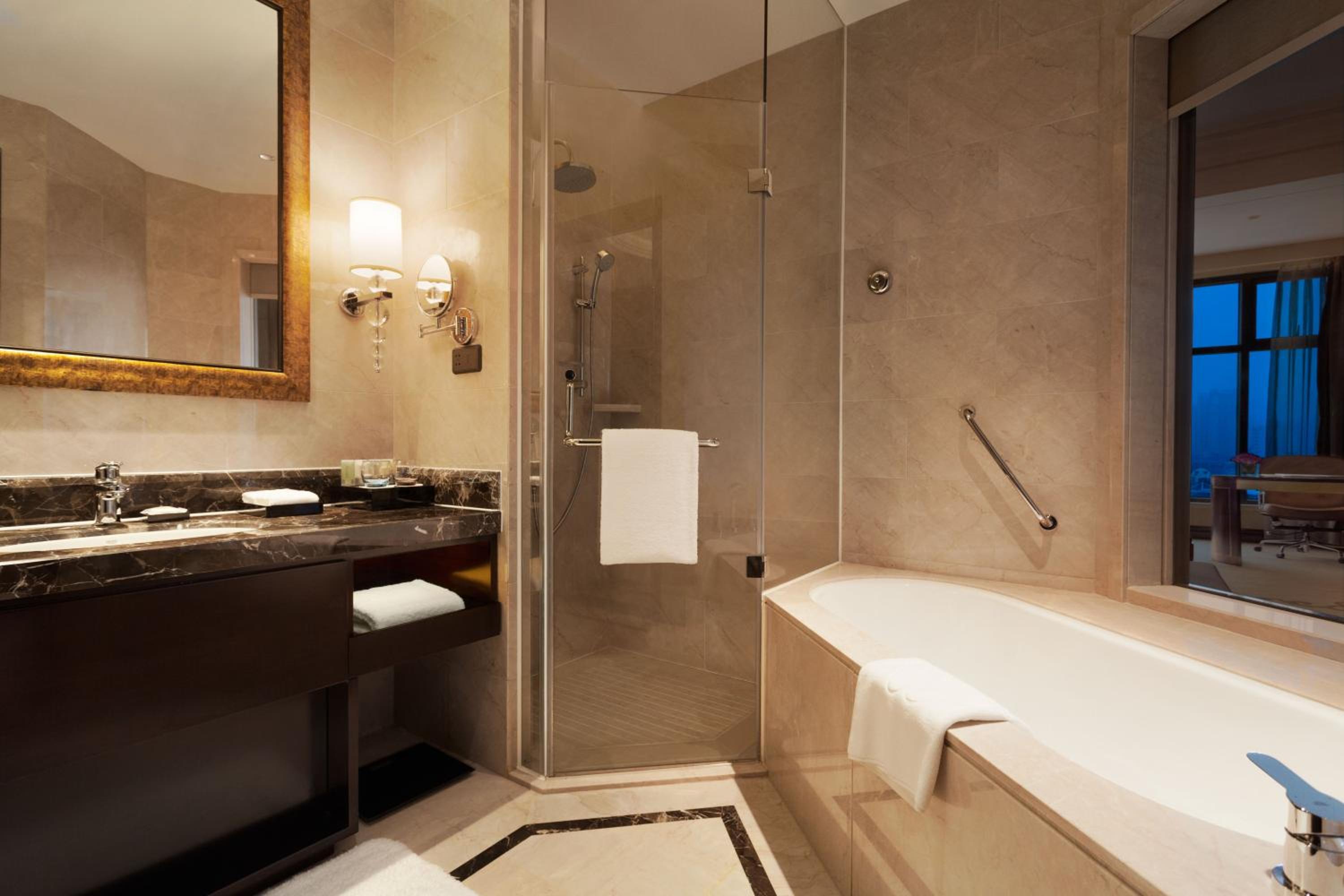 King Room with Grand View