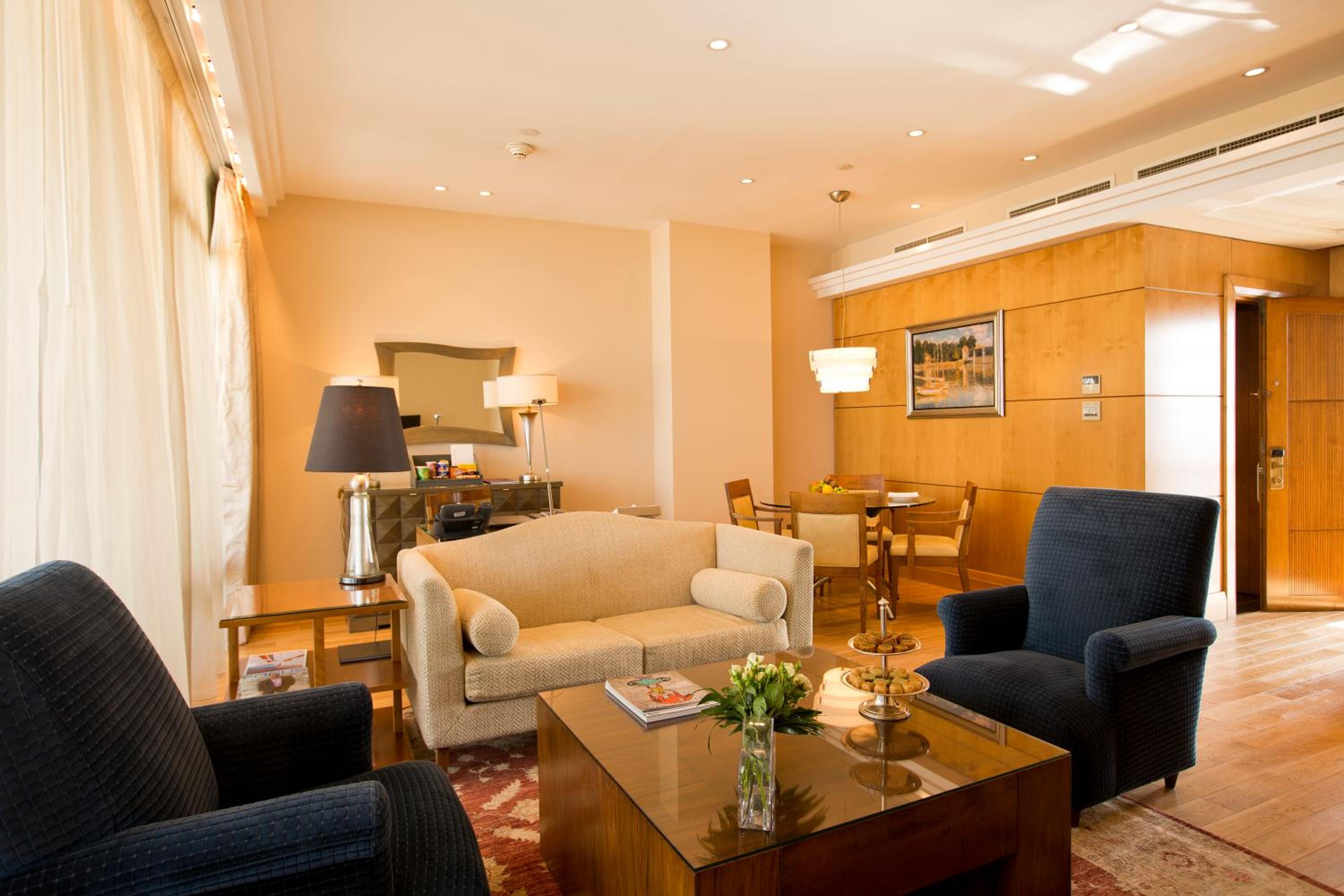 Two-Bedroom Apartment with Sea View photo 1