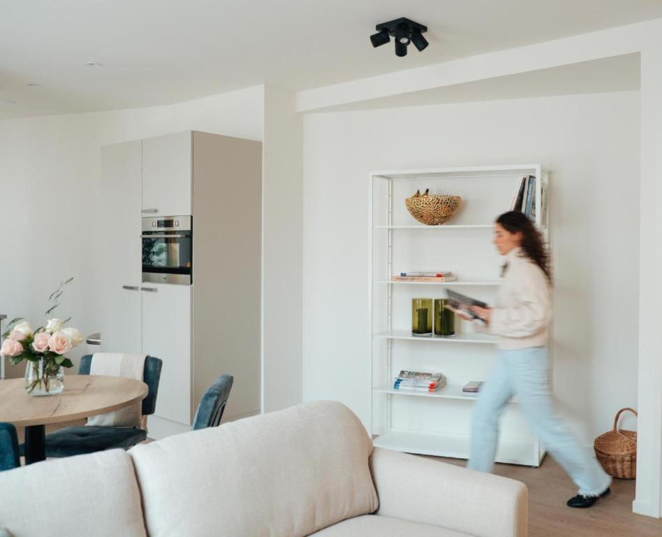 Apartment - Photo 2