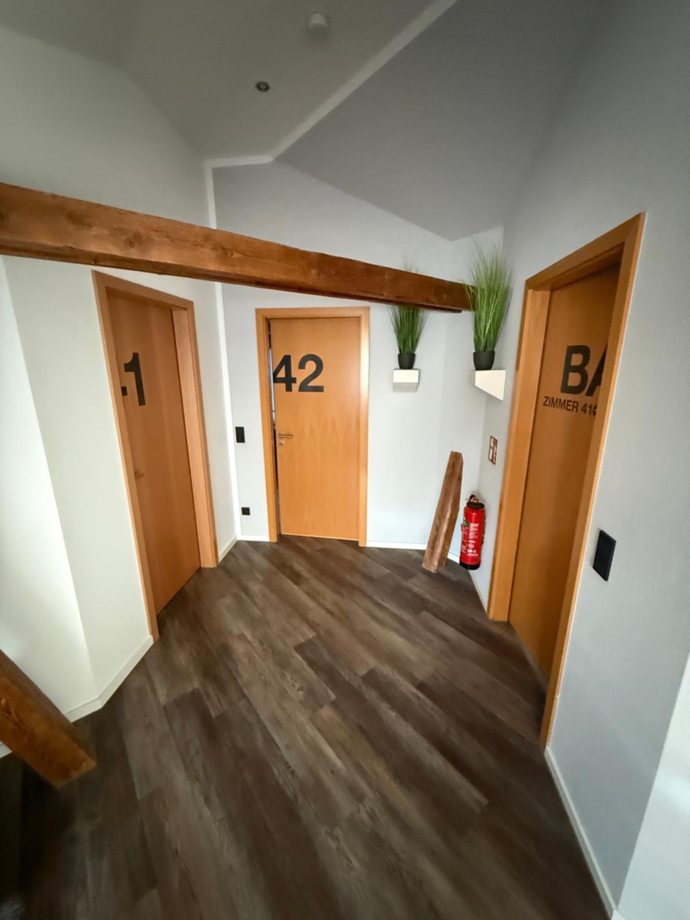 Double Room with Shared Bathroom-Top Floor