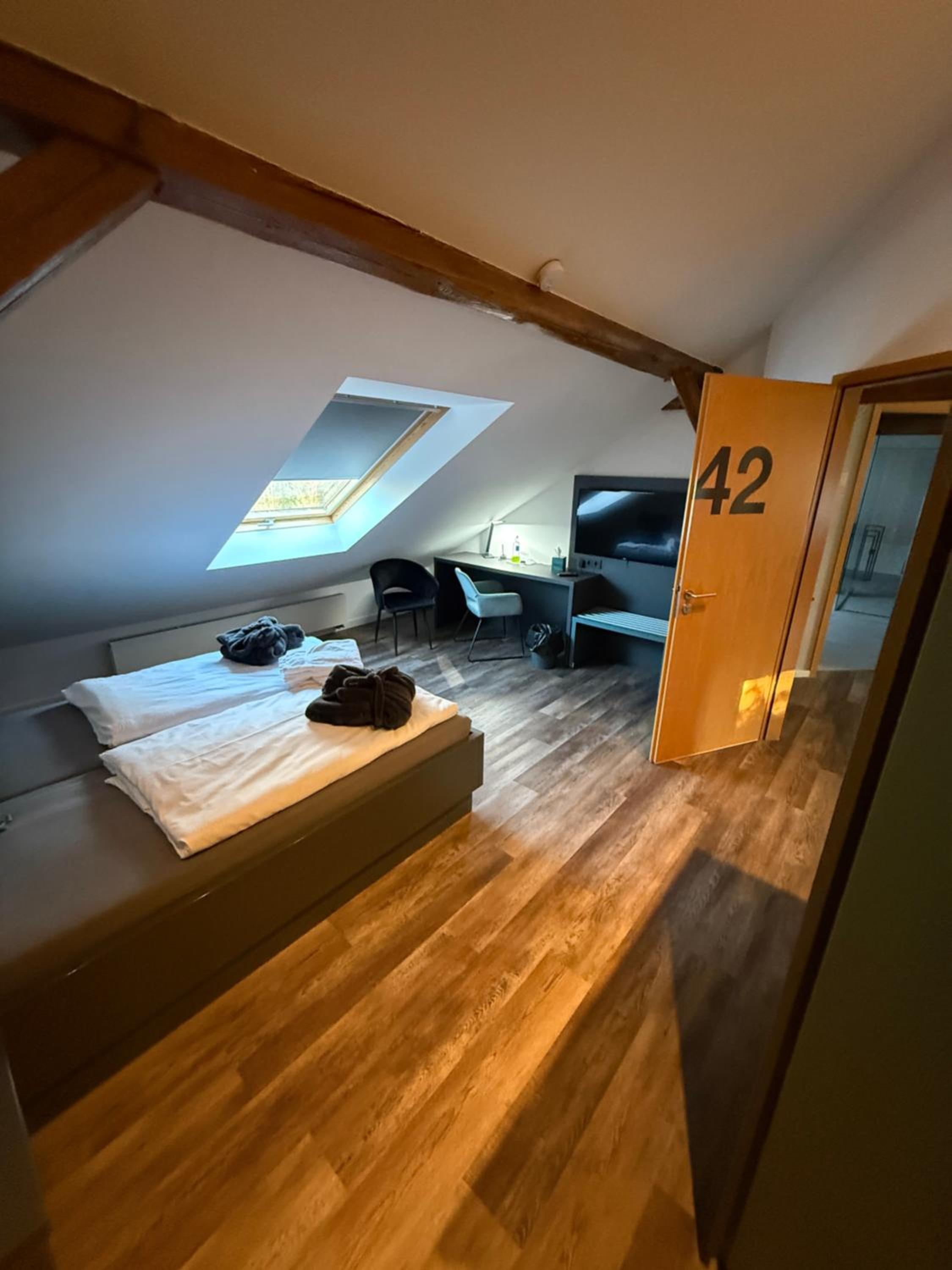 Double or Twin Room with Shared Bathroom