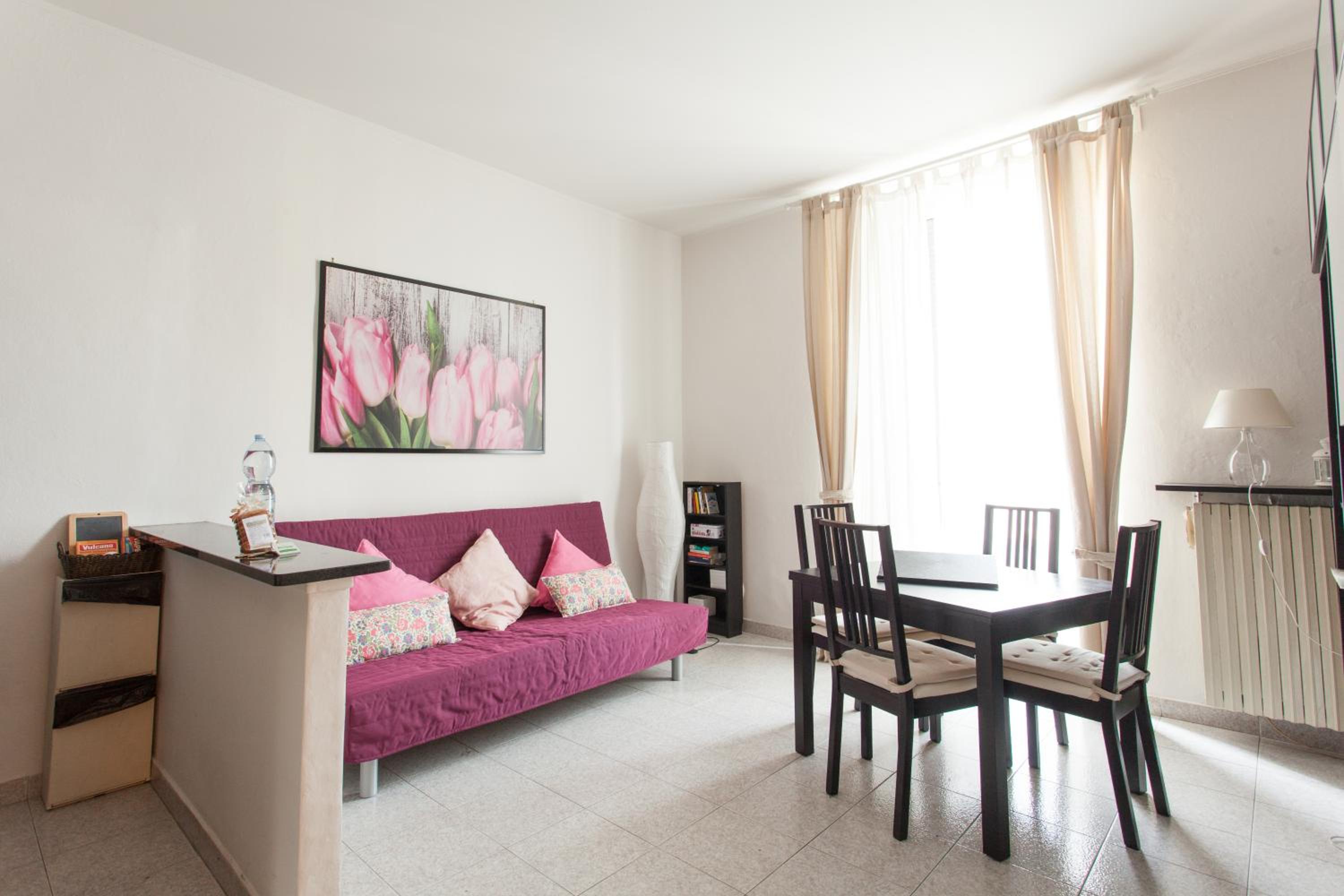 One-Bedroom Apartment
