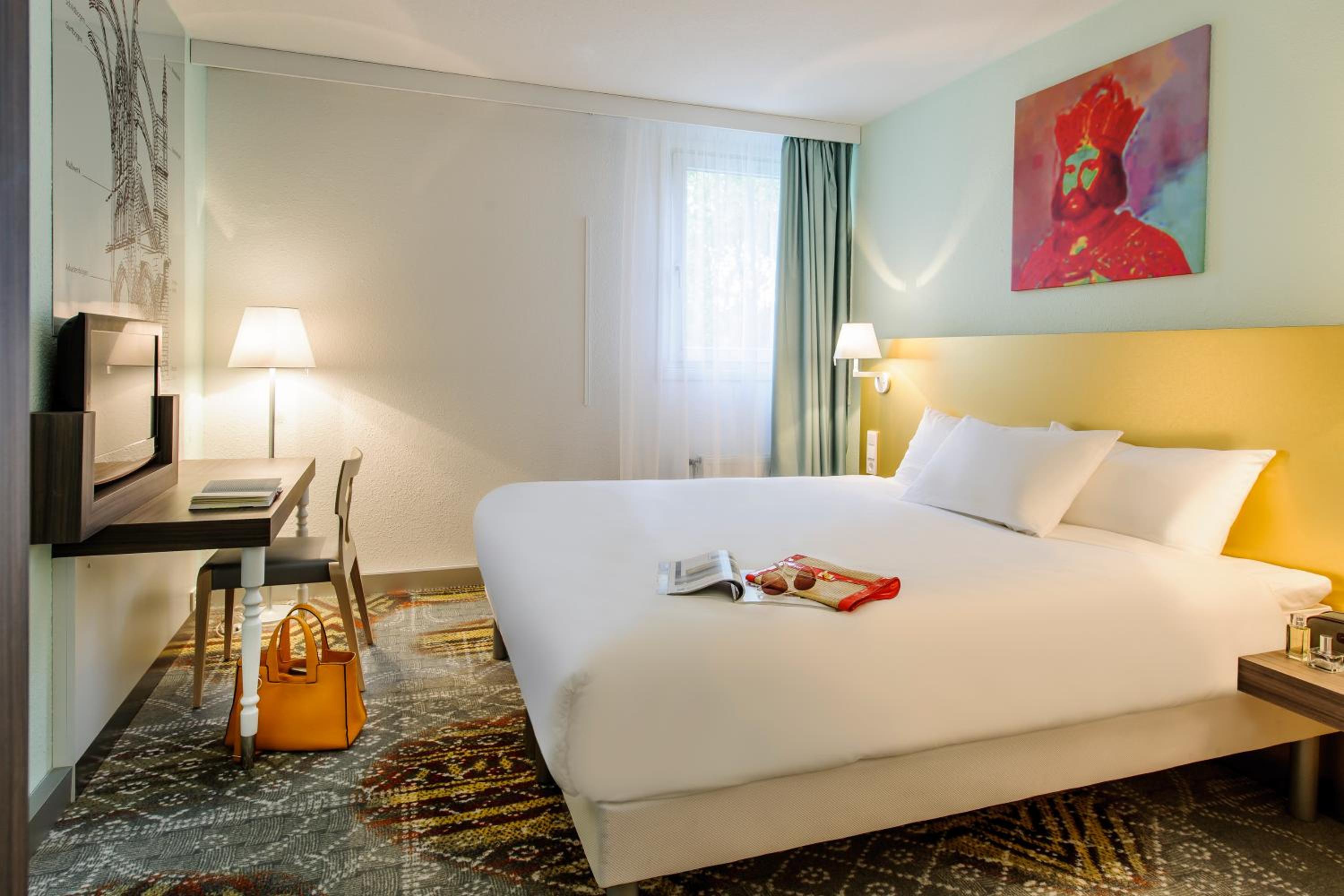 Standard Double Room - Photo 4