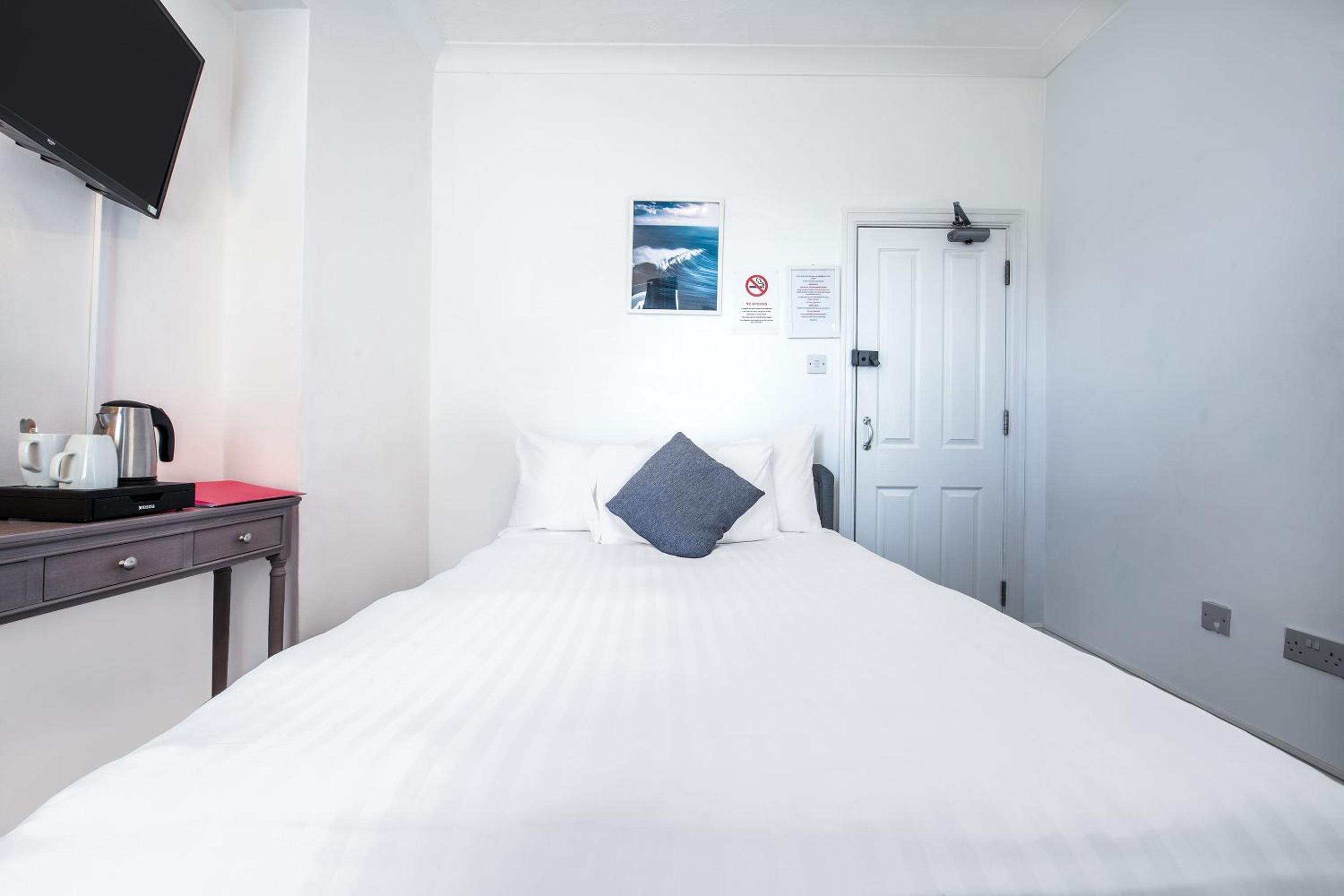 Compact Double Room