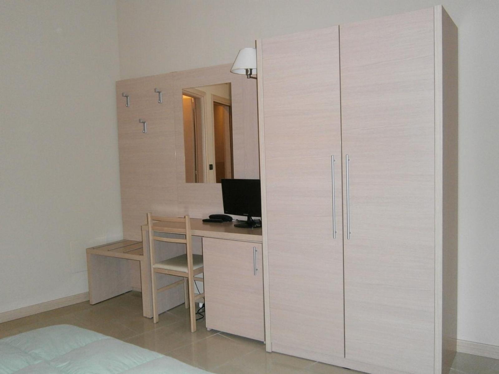 Double or Twin Room photo 1