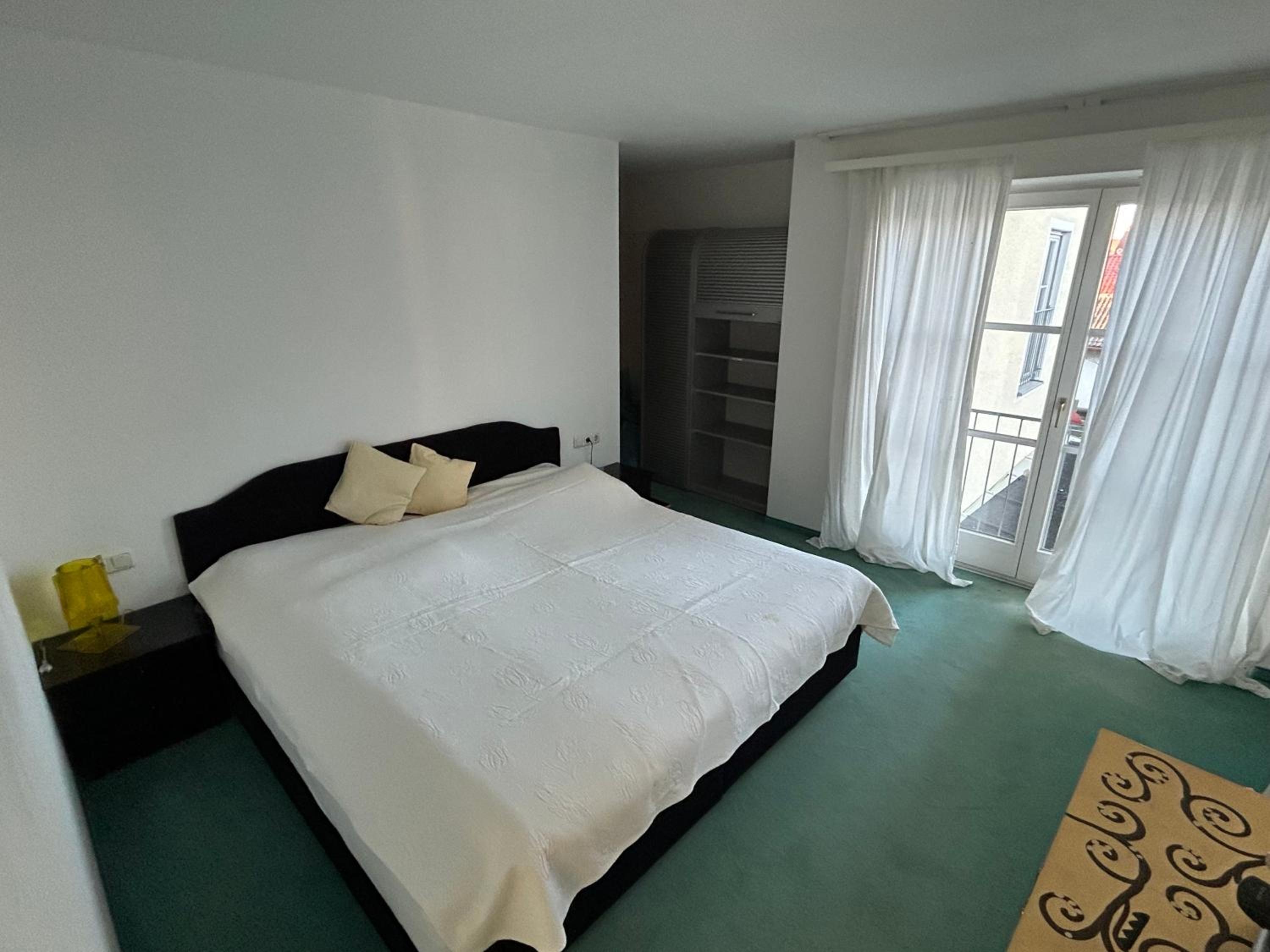 Apartment - Split Level