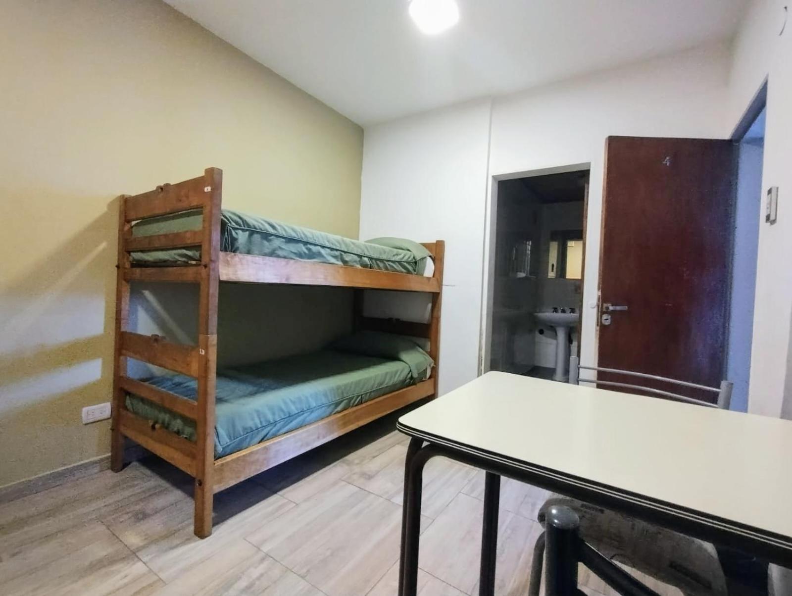 Bed in 4-Bed Mixed Dormitory Room photo 2