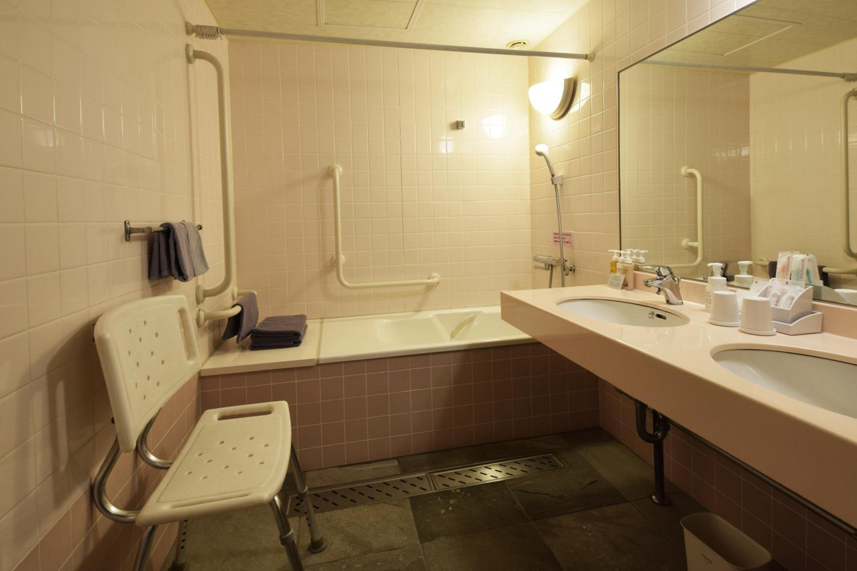 Standard Twin with Tatami Area -Universal Room-West BLD - Photo 3