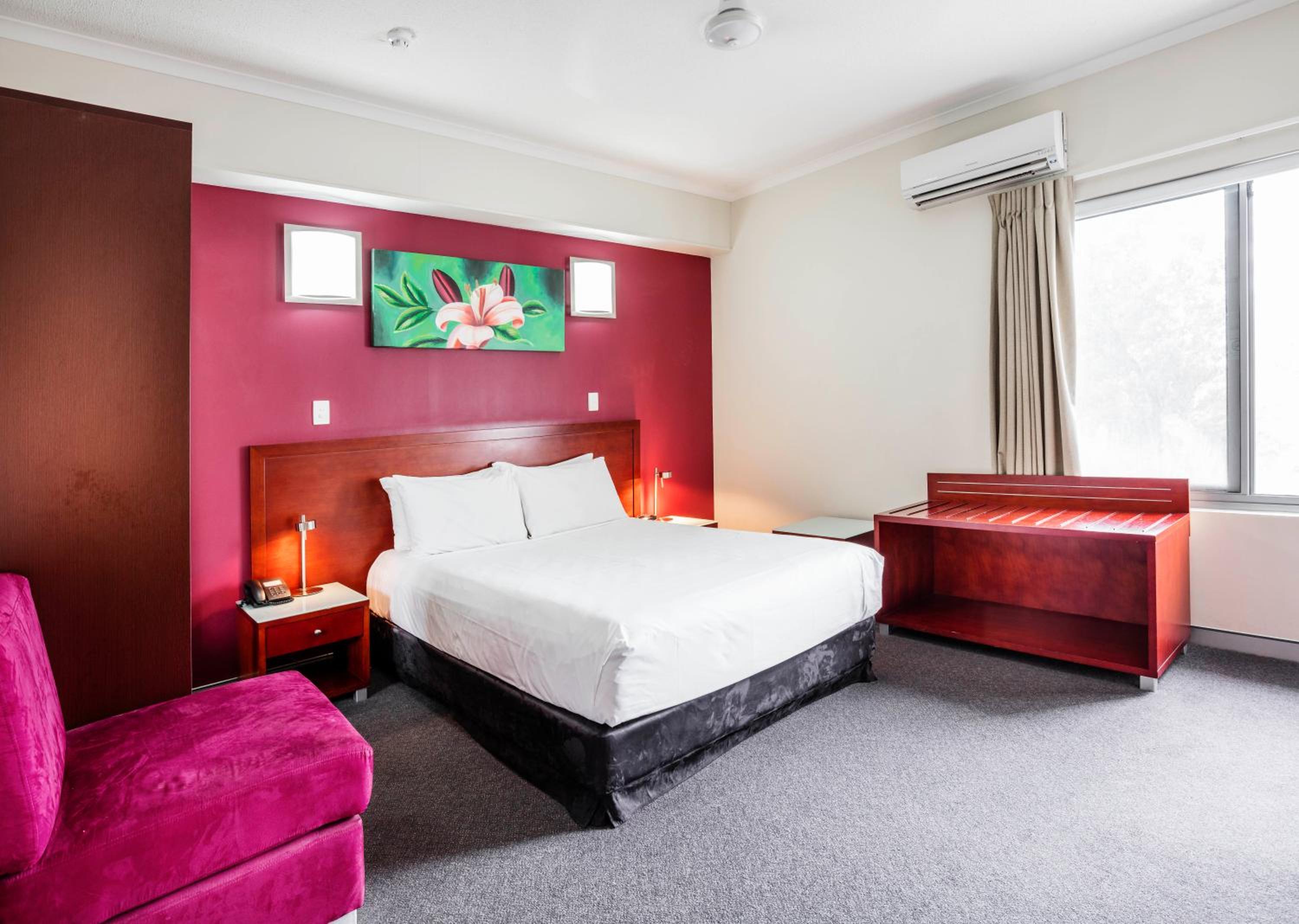 Standard Queen Room - Photo 5