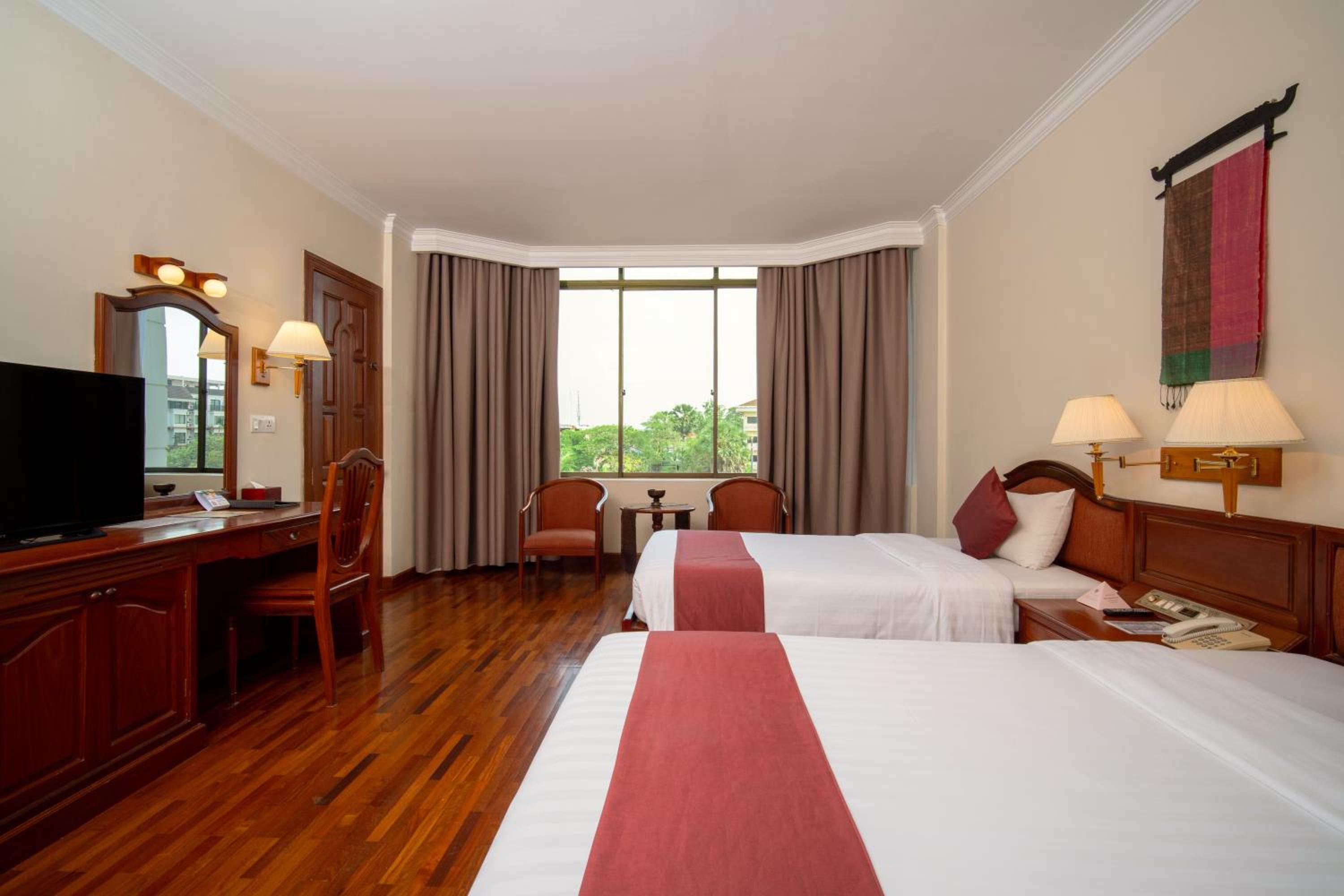 Deluxe Twin Room - Photo 3