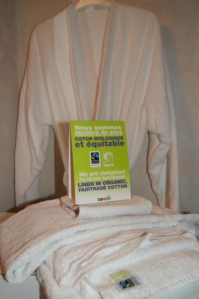 Double Room - Disability Access photo 3