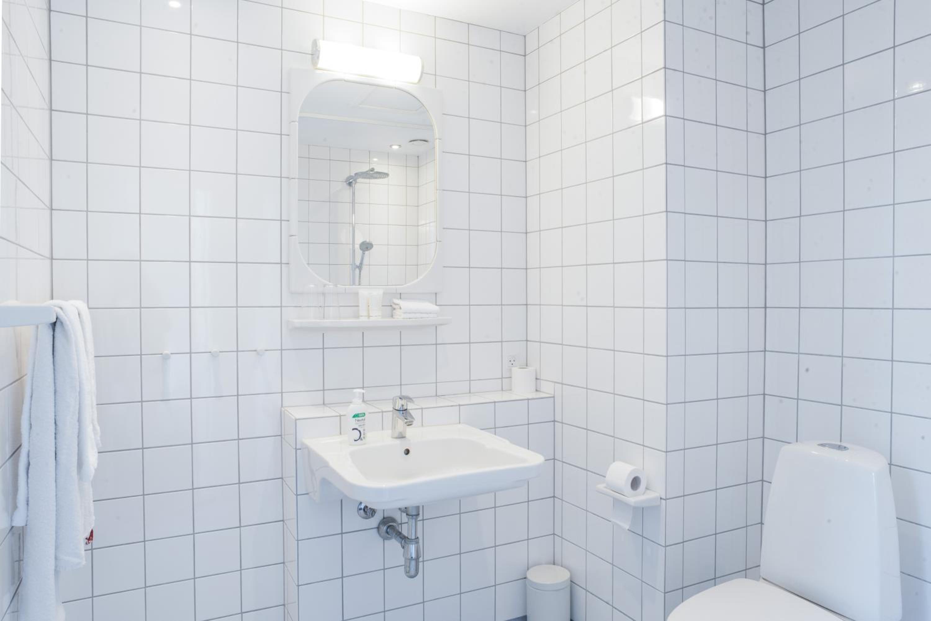 Large Double or Twin Room