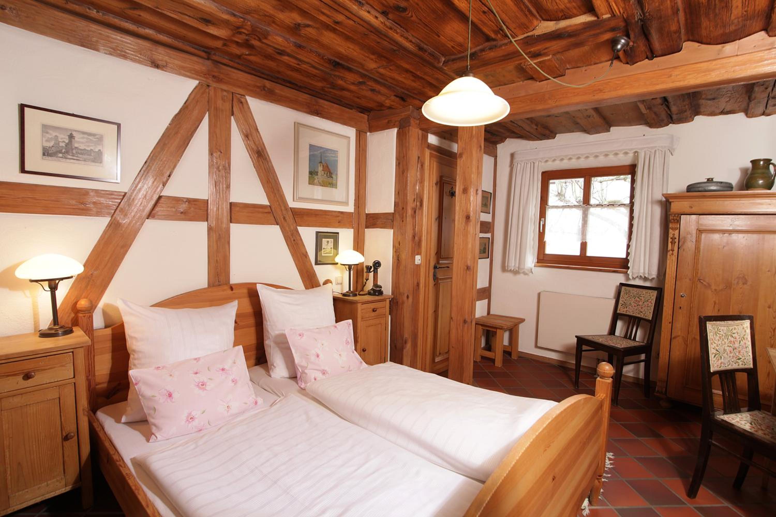 Double Room - Photo 17